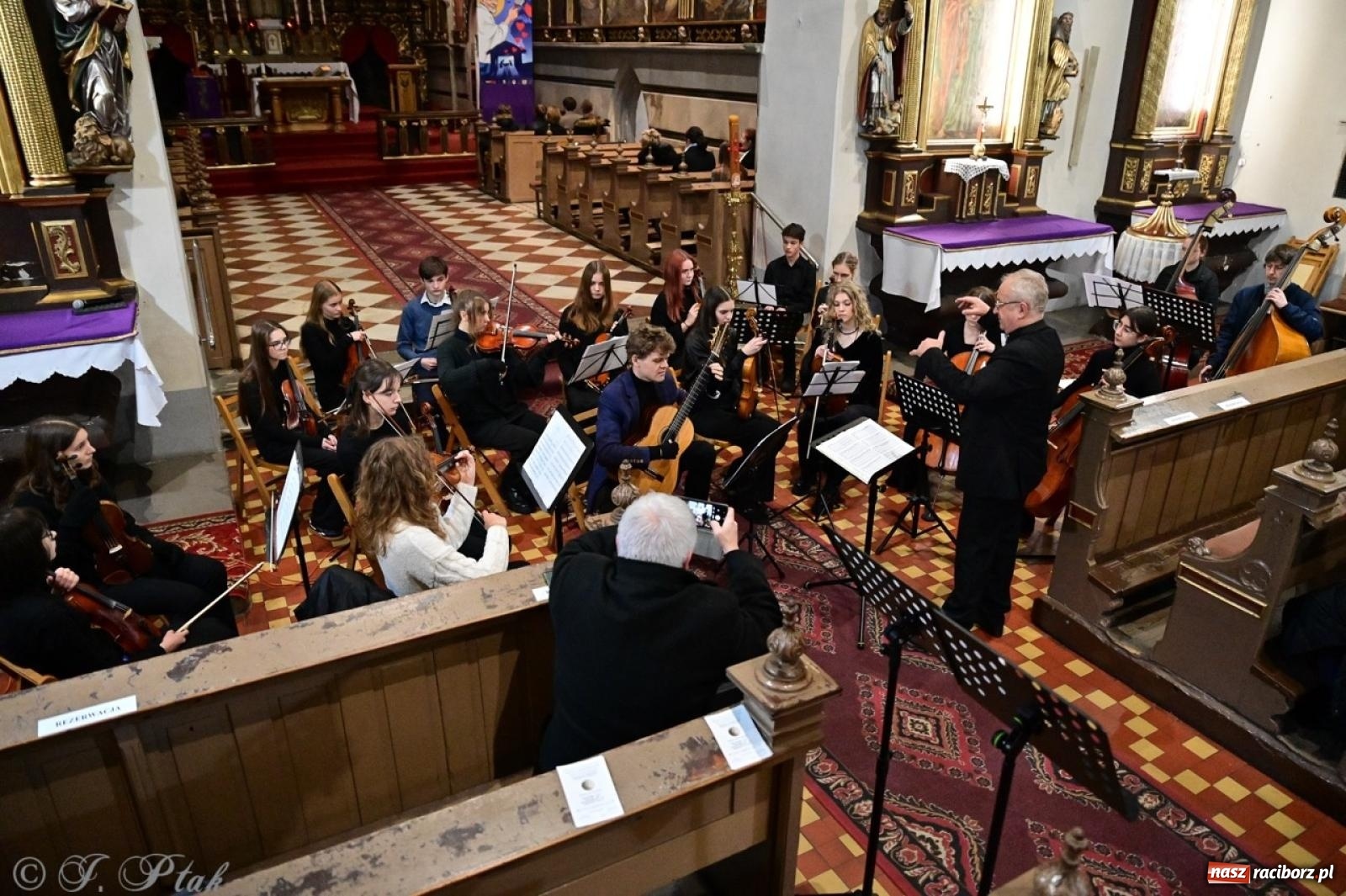 Zdjęcie w galerii na portalu naszraciborz.pl: XXII Dni Ks. Prałata Stefana Pieczki: pierwszy koncert za nami, gala i kolejne wydarzenia wkrótce wiadomości z regionu