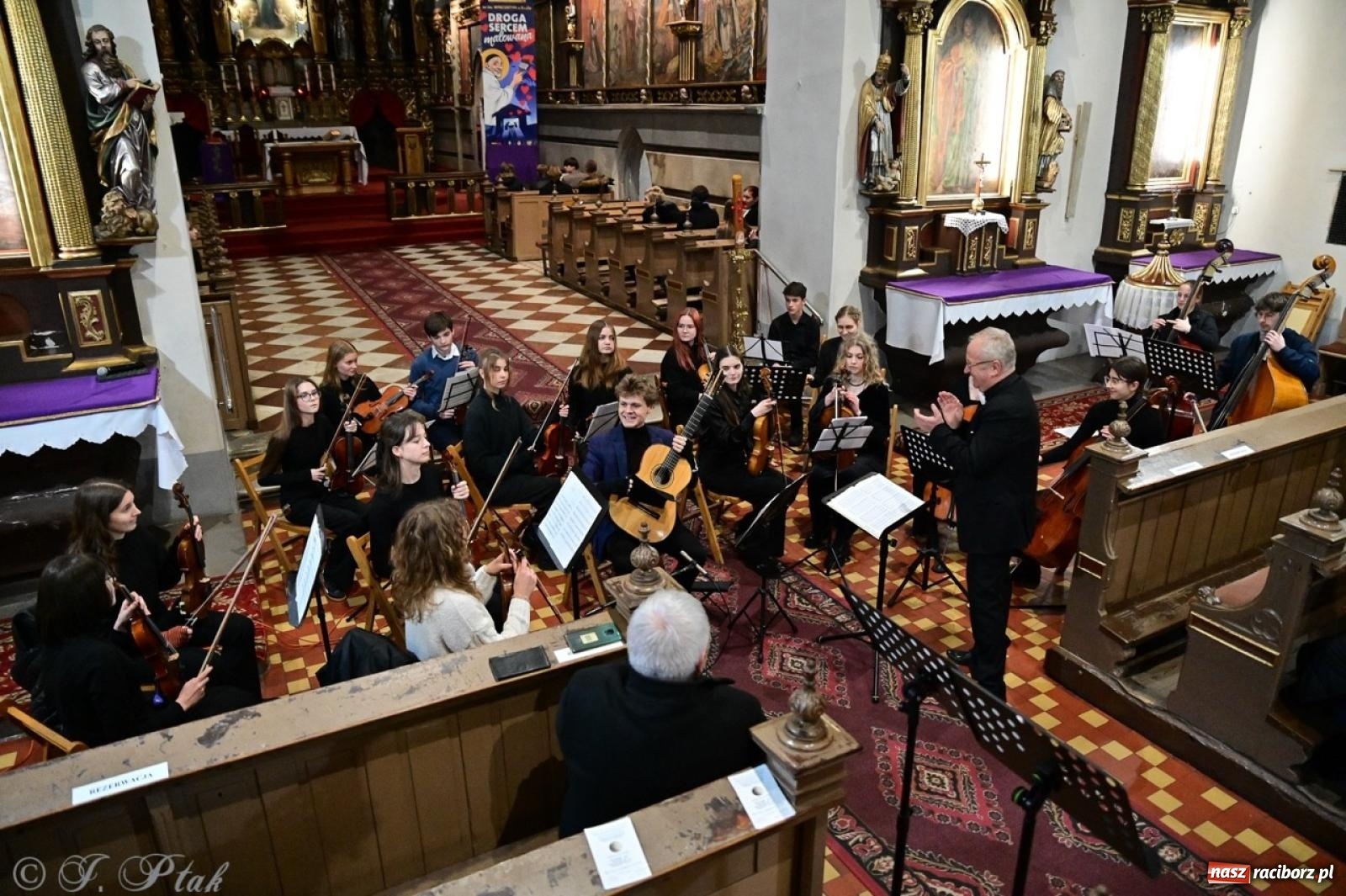 Zdjęcie w galerii na portalu naszraciborz.pl: XXII Dni Ks. Prałata Stefana Pieczki: pierwszy koncert za nami, gala i kolejne wydarzenia wkrótce wiadomości z regionu