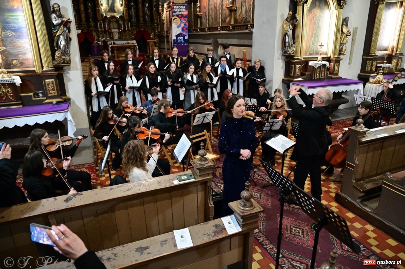 Zdjęcie w galerii na portalu naszraciborz.pl: XXII Dni Ks. Prałata Stefana Pieczki: pierwszy koncert za nami, gala i kolejne wydarzenia wkrótce wiadomości z regionu