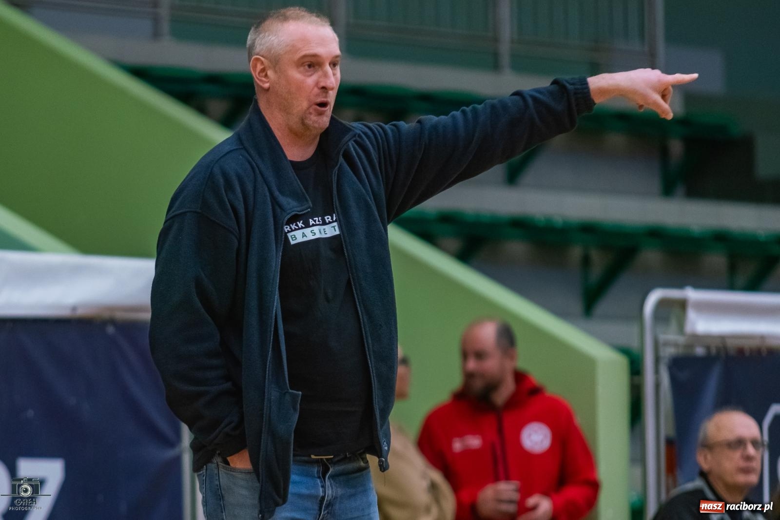 Zdjęcie w galerii na portalu naszraciborz.pl: Dobry początek, fatalna końcówka. RKK AZS Racibórz na tarczy we własnej hali [FOTO i WIDEO] wiadomości z regionu