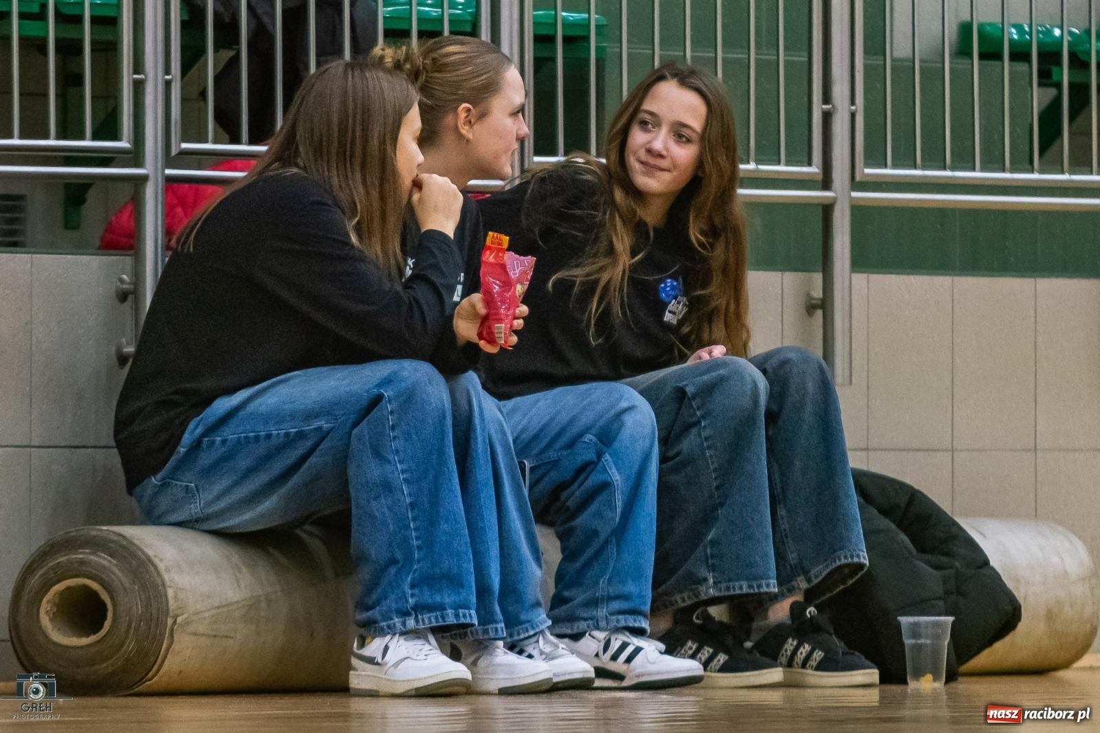 Zdjęcie w galerii na portalu naszraciborz.pl: Dobry początek, fatalna końcówka. RKK AZS Racibórz na tarczy we własnej hali [FOTO i WIDEO] wiadomości z regionu
