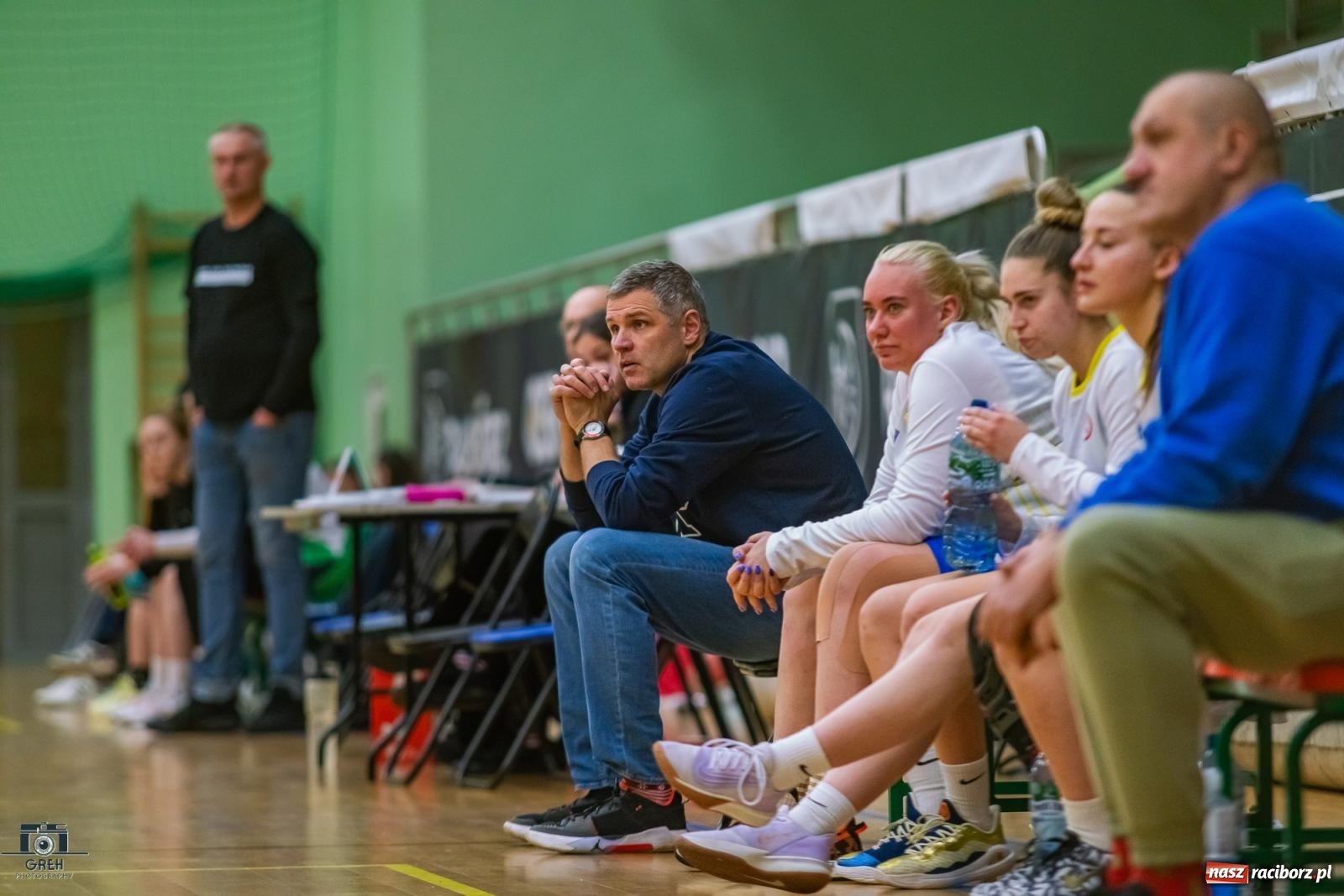 Zdjęcie w galerii na portalu naszraciborz.pl: Dobry początek, fatalna końcówka. RKK AZS Racibórz na tarczy we własnej hali [FOTO i WIDEO] wiadomości z regionu