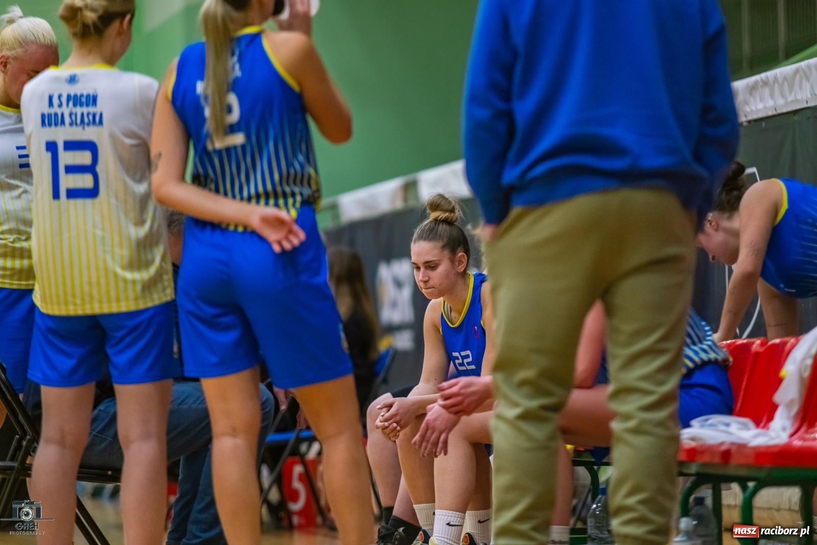 Zdjęcie w galerii na portalu naszraciborz.pl: Dobry początek, fatalna końcówka. RKK AZS Racibórz na tarczy we własnej hali [FOTO i WIDEO] wiadomości z regionu