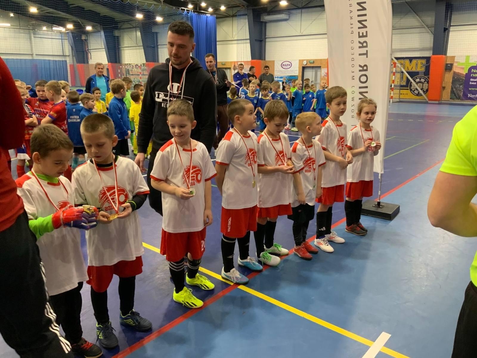 Zdjęcie w galerii na portalu naszraciborz.pl: Junior Futsal Cup. Turniej dla rocznika 2017 za nami [FOTO] wiadomości z regionu