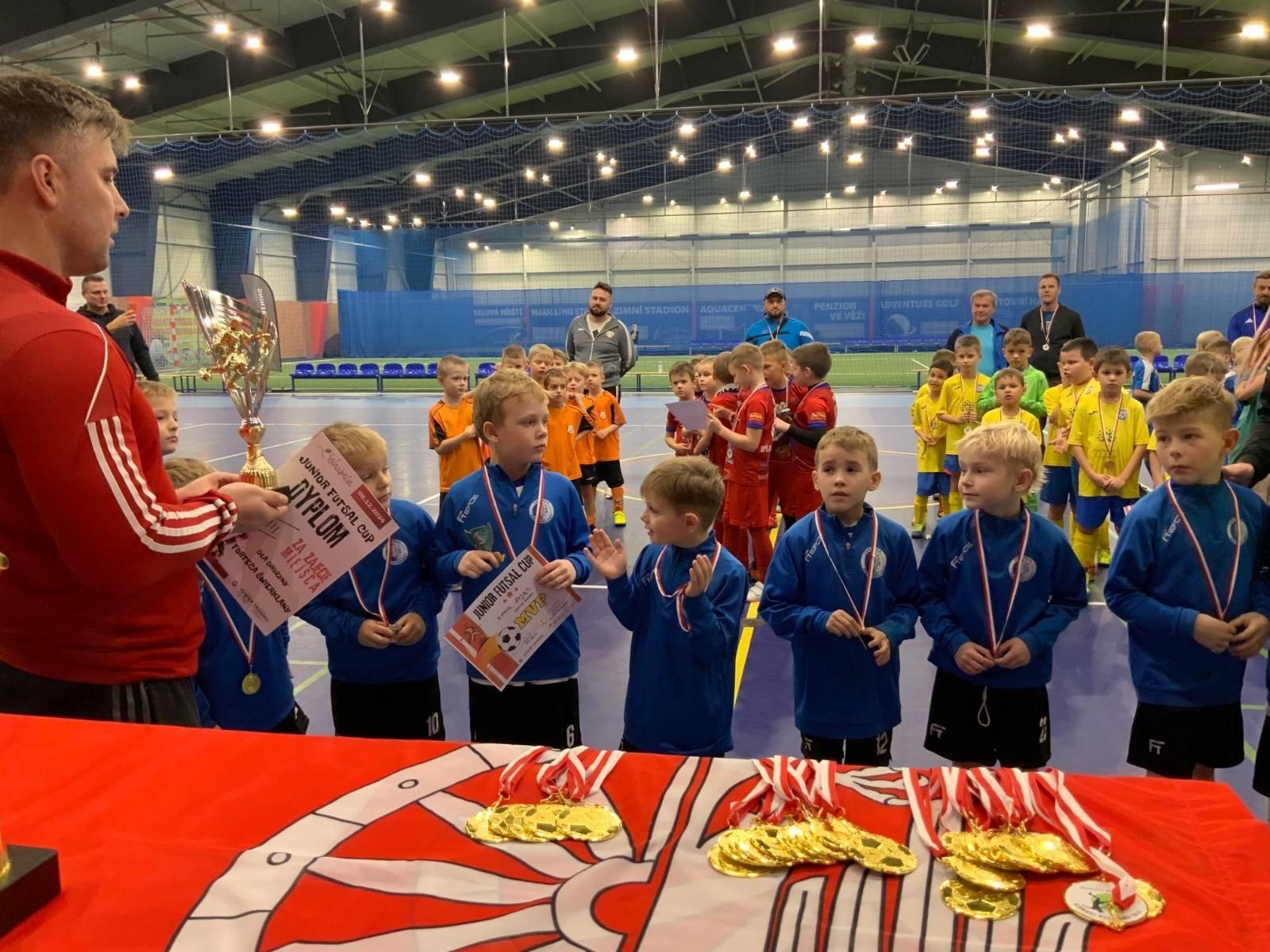 Zdjęcie w galerii na portalu naszraciborz.pl: Junior Futsal Cup. Turniej dla rocznika 2017 za nami [FOTO] wiadomości z regionu