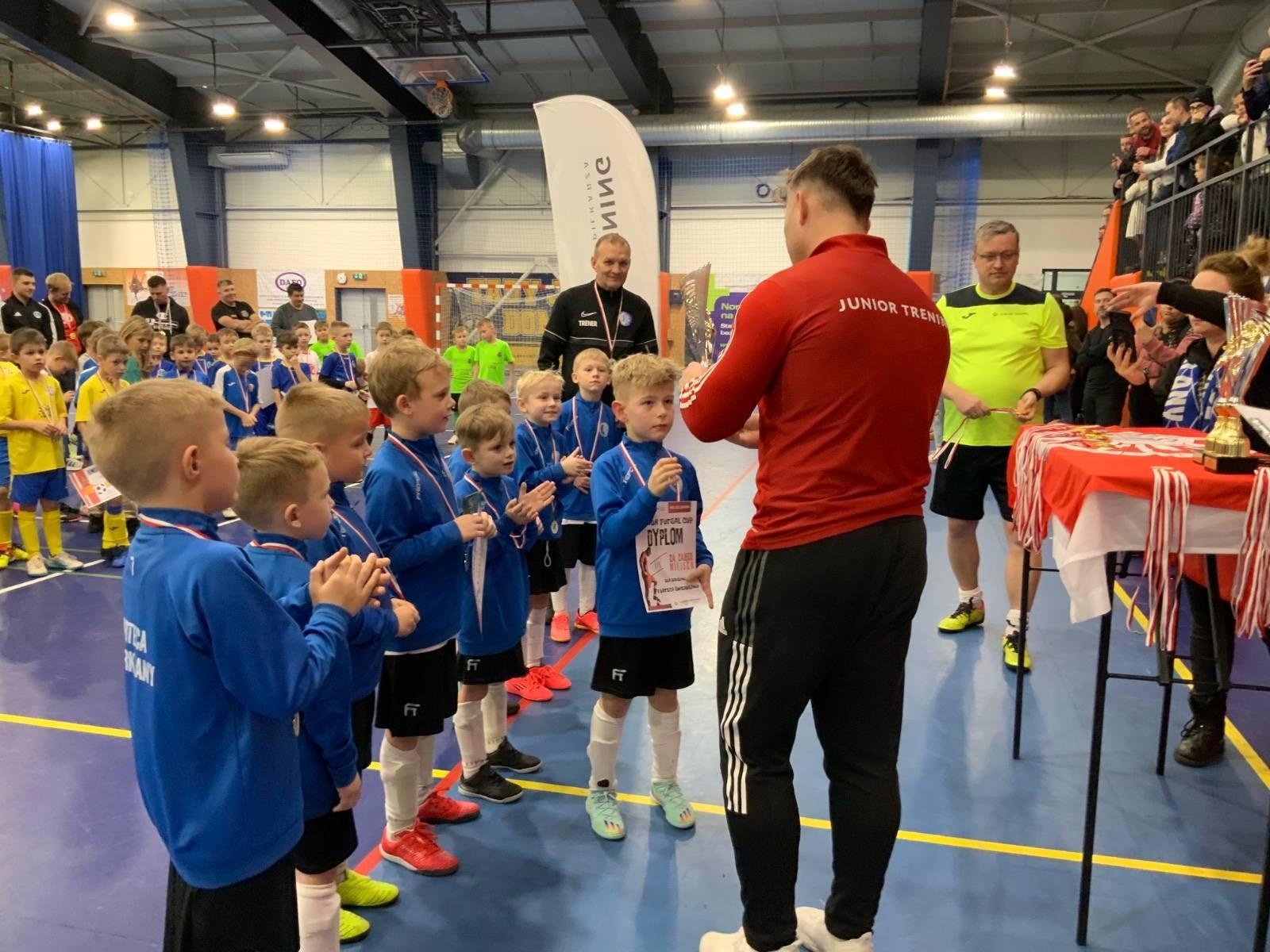 Zdjęcie w galerii na portalu naszraciborz.pl: Junior Futsal Cup. Turniej dla rocznika 2017 za nami [FOTO] wiadomości z regionu