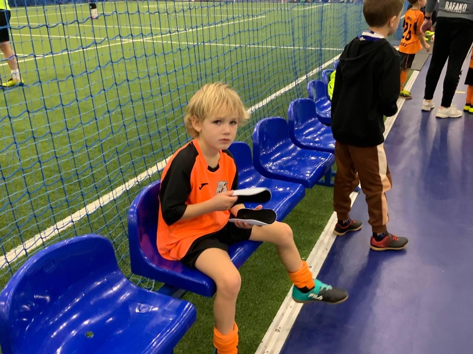 Zdjęcie w galerii na portalu naszraciborz.pl: Junior Futsal Cup. Turniej dla rocznika 2017 za nami [FOTO] wiadomości z regionu