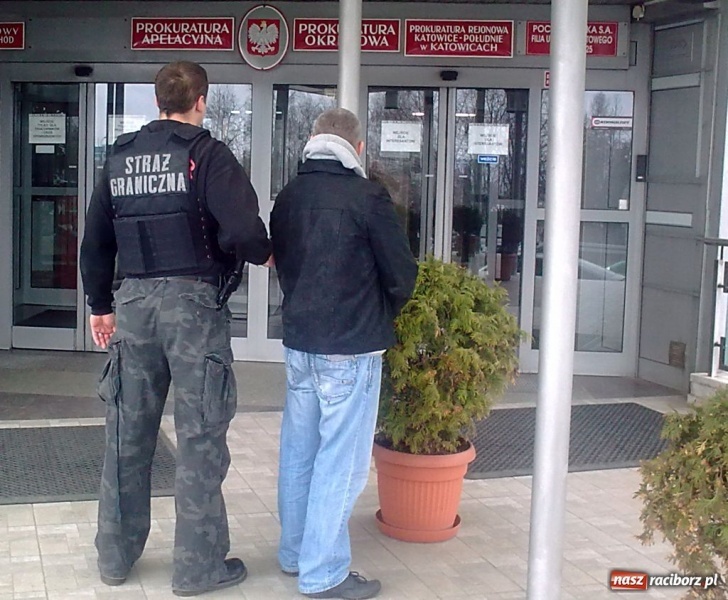 Zdjęcie w galerii na portalu naszraciborz.pl: ŚOSG: Zatrzymany kolejny członek gangu fałszerzy dokumentów wiadomości z regionu