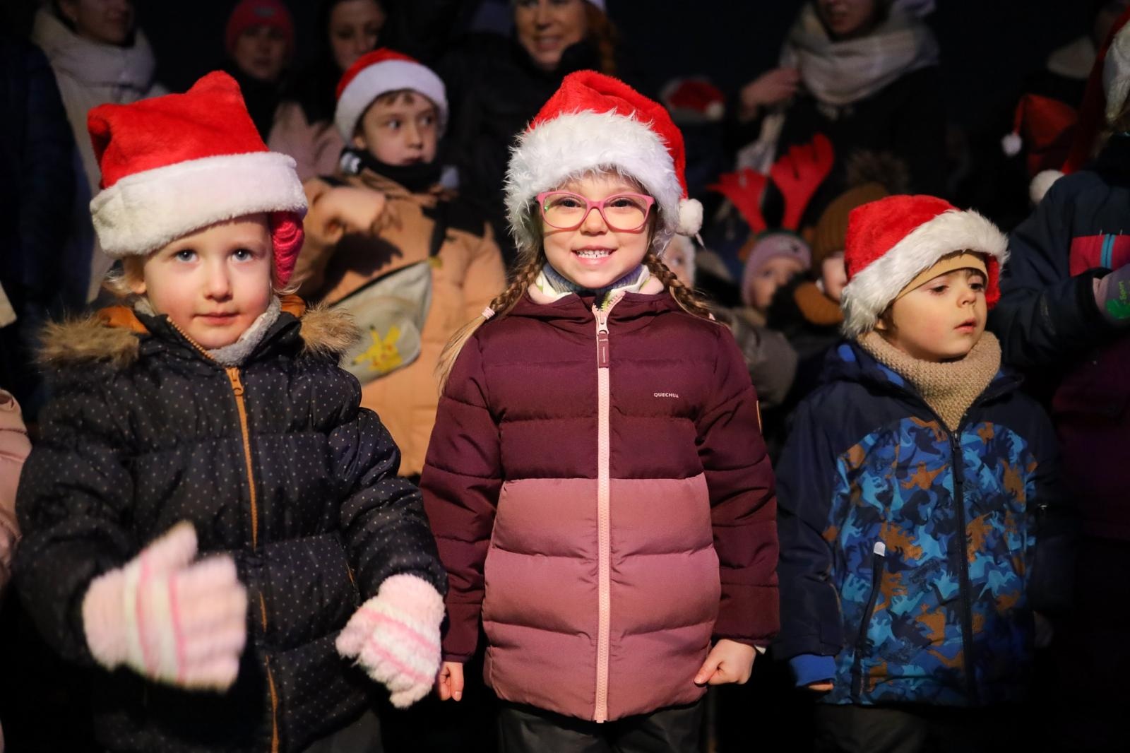 Zdjęcie w galerii na portalu naszraciborz.pl: Mali Odkrywcy Sztuki z RCK wiadomości z regionu