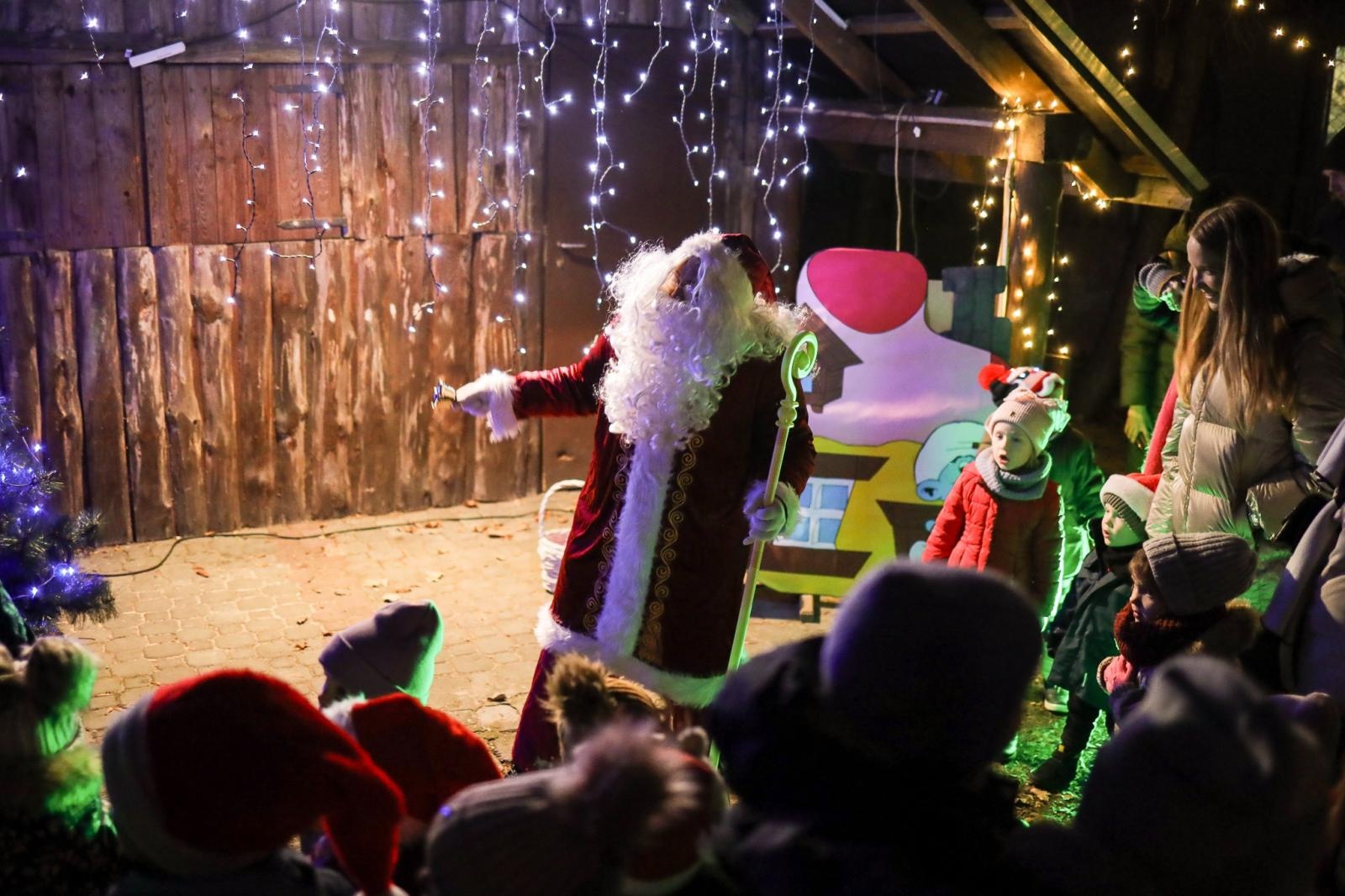 Zdjęcie w galerii na portalu naszraciborz.pl: Mali Odkrywcy Sztuki z RCK wiadomości z regionu