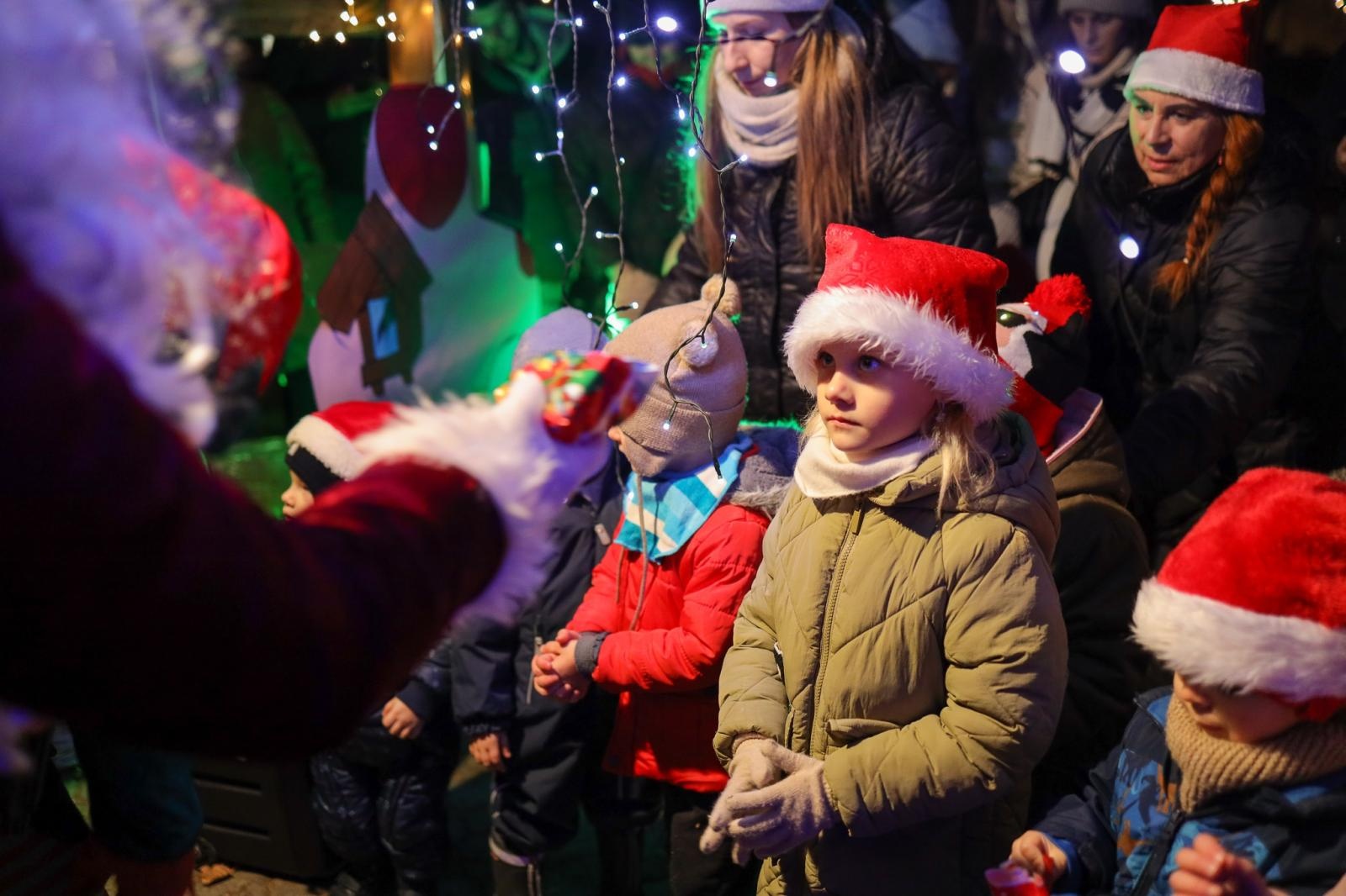 Zdjęcie w galerii na portalu naszraciborz.pl: Mali Odkrywcy Sztuki z RCK wiadomości z regionu