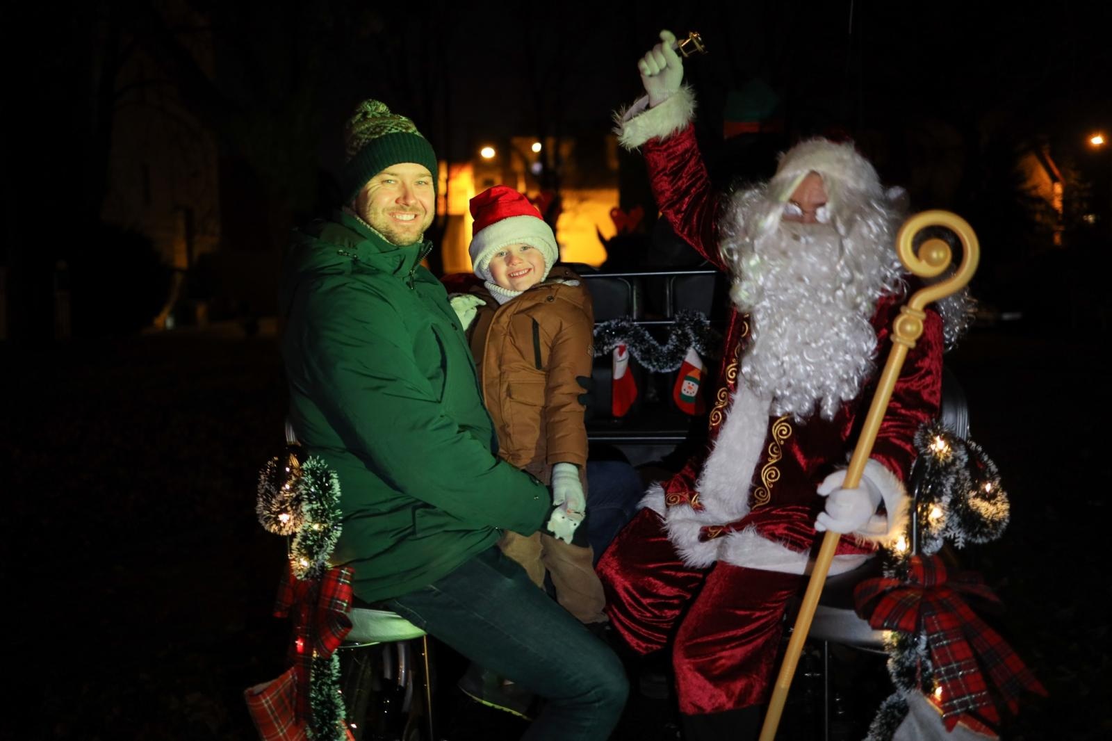 Zdjęcie w galerii na portalu naszraciborz.pl: Mali Odkrywcy Sztuki z RCK wiadomości z regionu