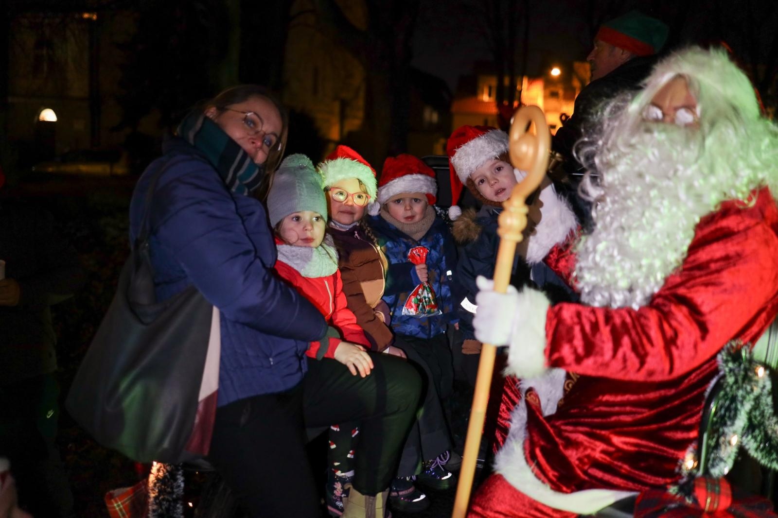 Zdjęcie w galerii na portalu naszraciborz.pl: Mali Odkrywcy Sztuki z RCK wiadomości z regionu
