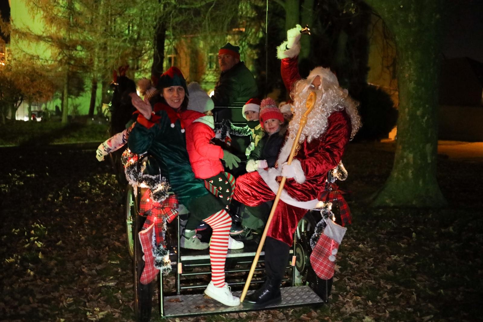 Zdjęcie w galerii na portalu naszraciborz.pl: Mali Odkrywcy Sztuki z RCK wiadomości z regionu