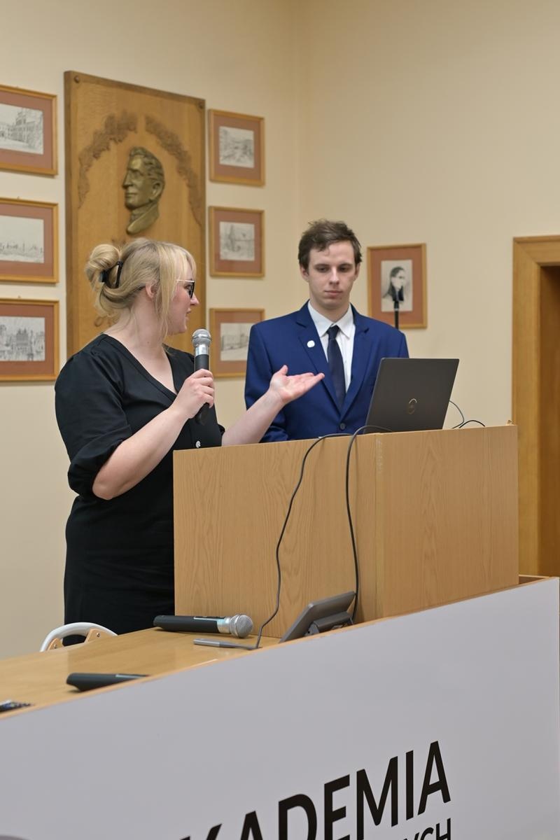 Zdjęcie w galerii na portalu naszraciborz.pl: XVIII Raciborskie Seminarium Pedagogiczne: Refleksja nad wyzwaniami edukacji [FOTO i WIDEO] wiadomości z regionu