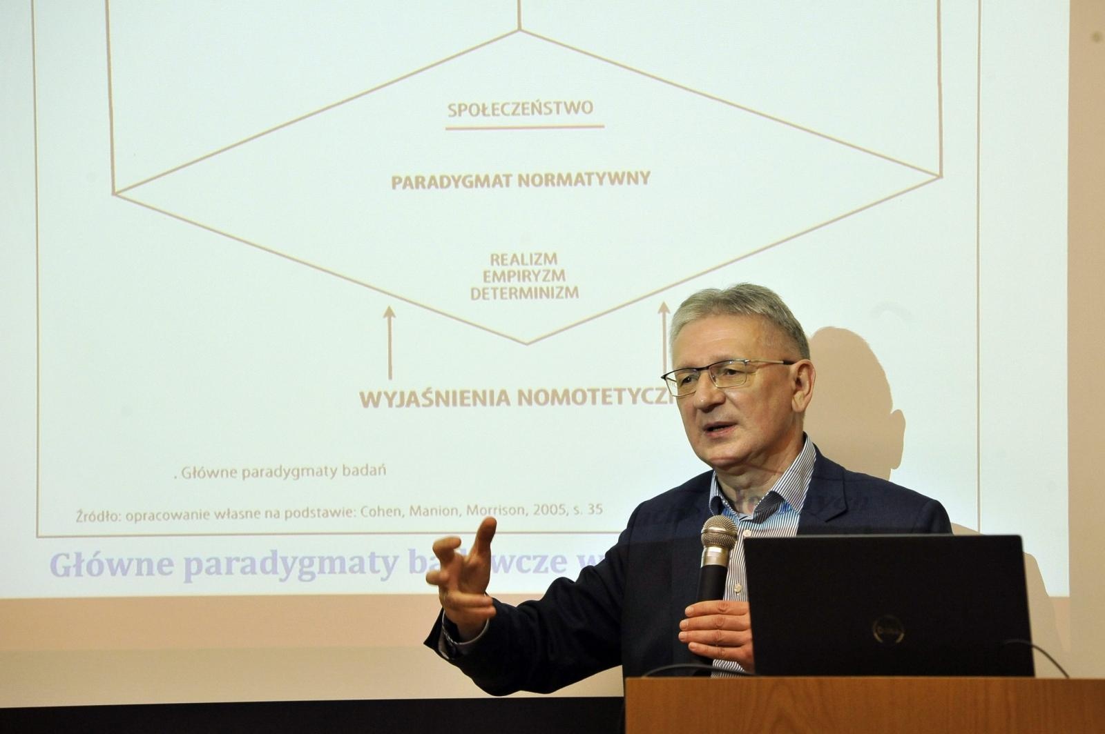 Zdjęcie w galerii na portalu naszraciborz.pl: XVIII Raciborskie Seminarium Pedagogiczne: Refleksja nad wyzwaniami edukacji [FOTO i WIDEO] wiadomości z regionu