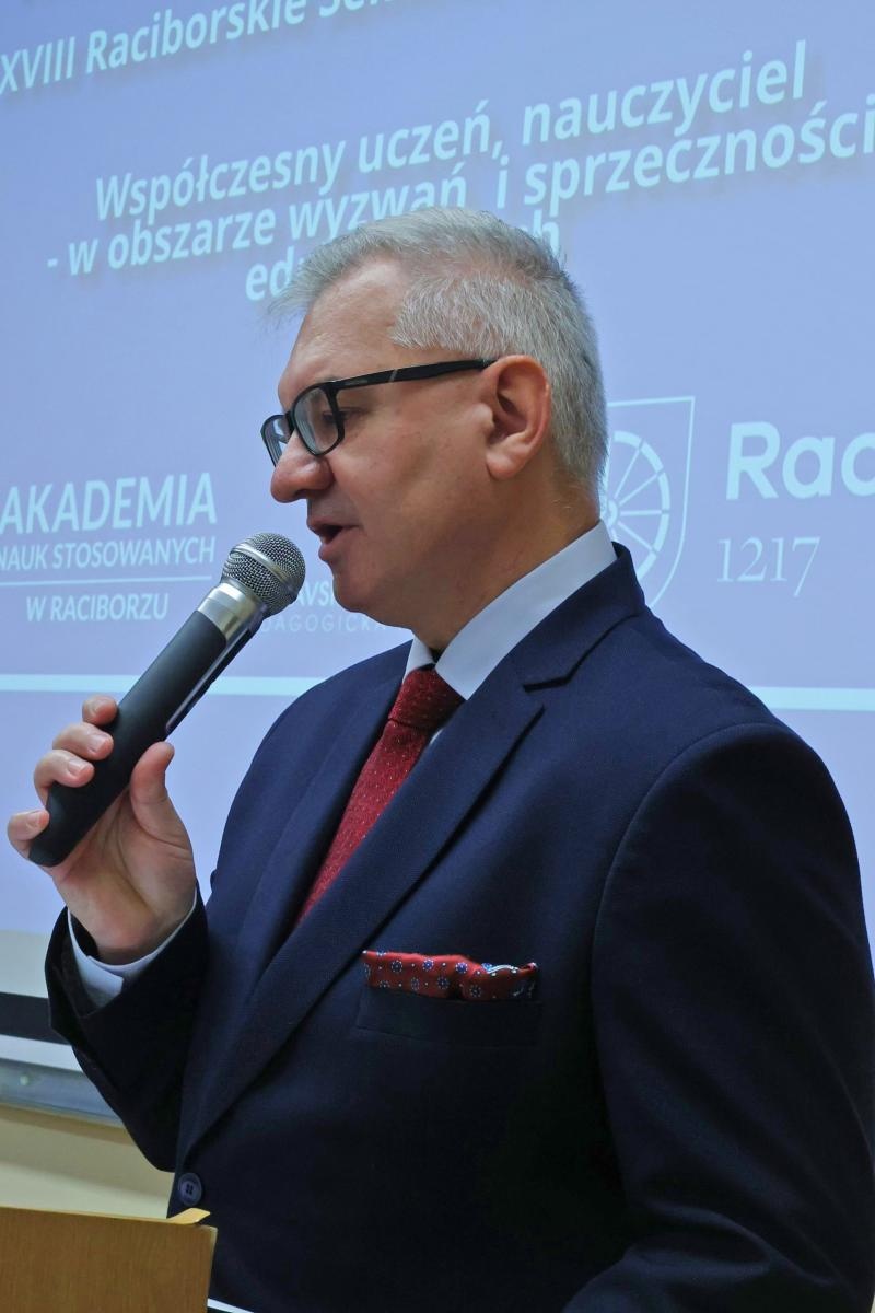 Zdjęcie w galerii na portalu naszraciborz.pl: XVIII Raciborskie Seminarium Pedagogiczne: Refleksja nad wyzwaniami edukacji [FOTO i WIDEO] wiadomości z regionu