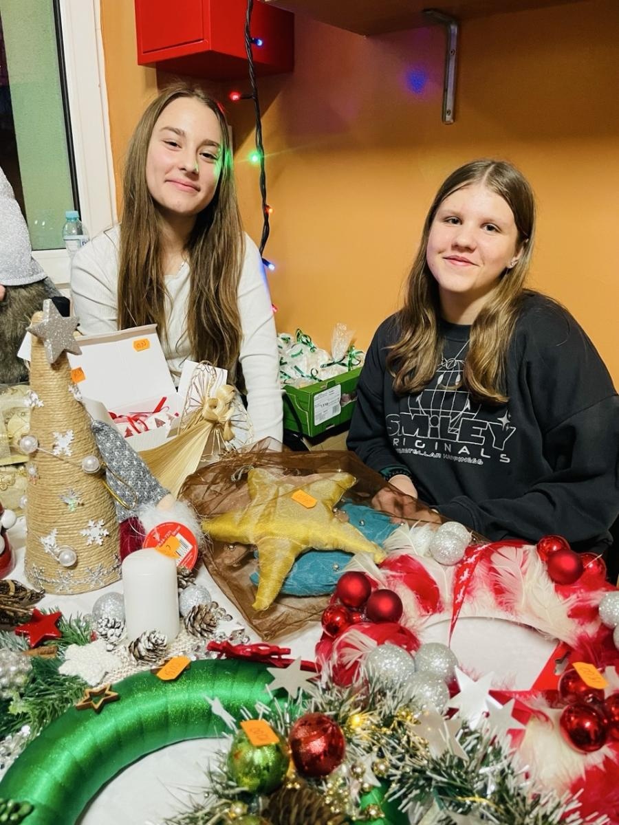 Zdjęcie w galerii na portalu naszraciborz.pl: Świąteczna magia w SP nr 13 [FOTO] wiadomości z regionu