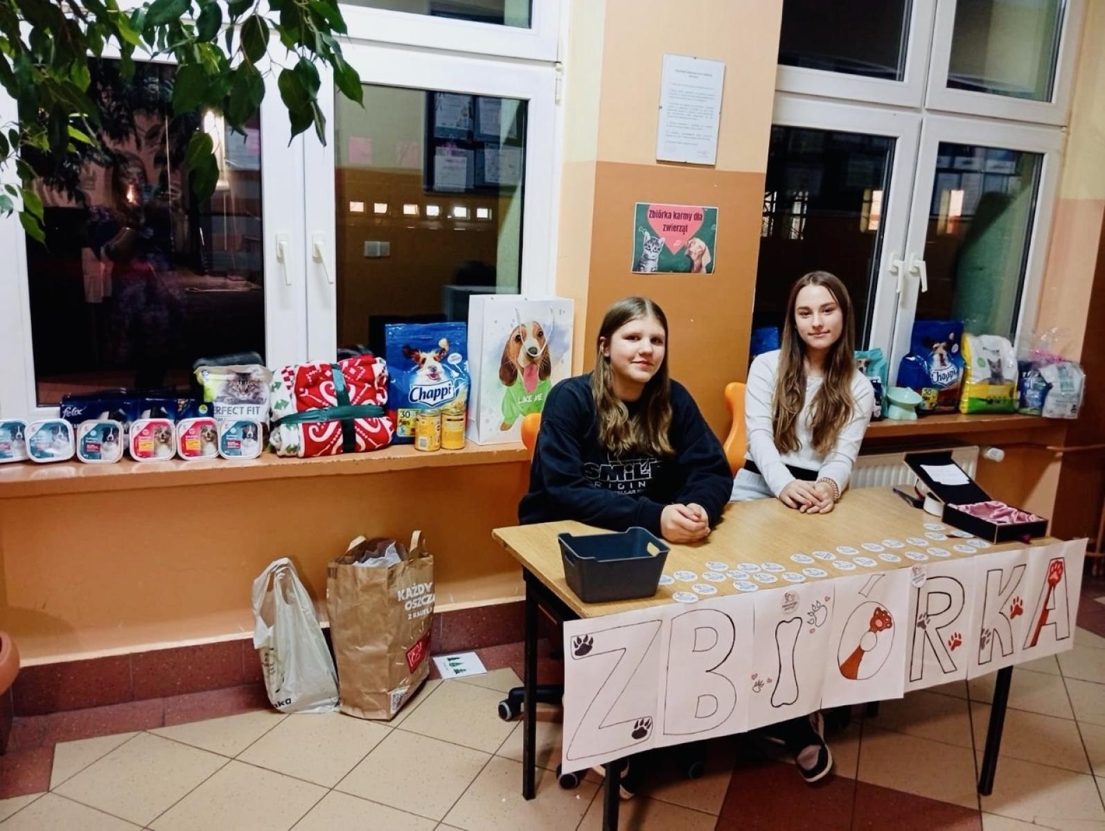 Zdjęcie w galerii na portalu naszraciborz.pl: Świąteczna magia w SP nr 13 [FOTO] wiadomości z regionu