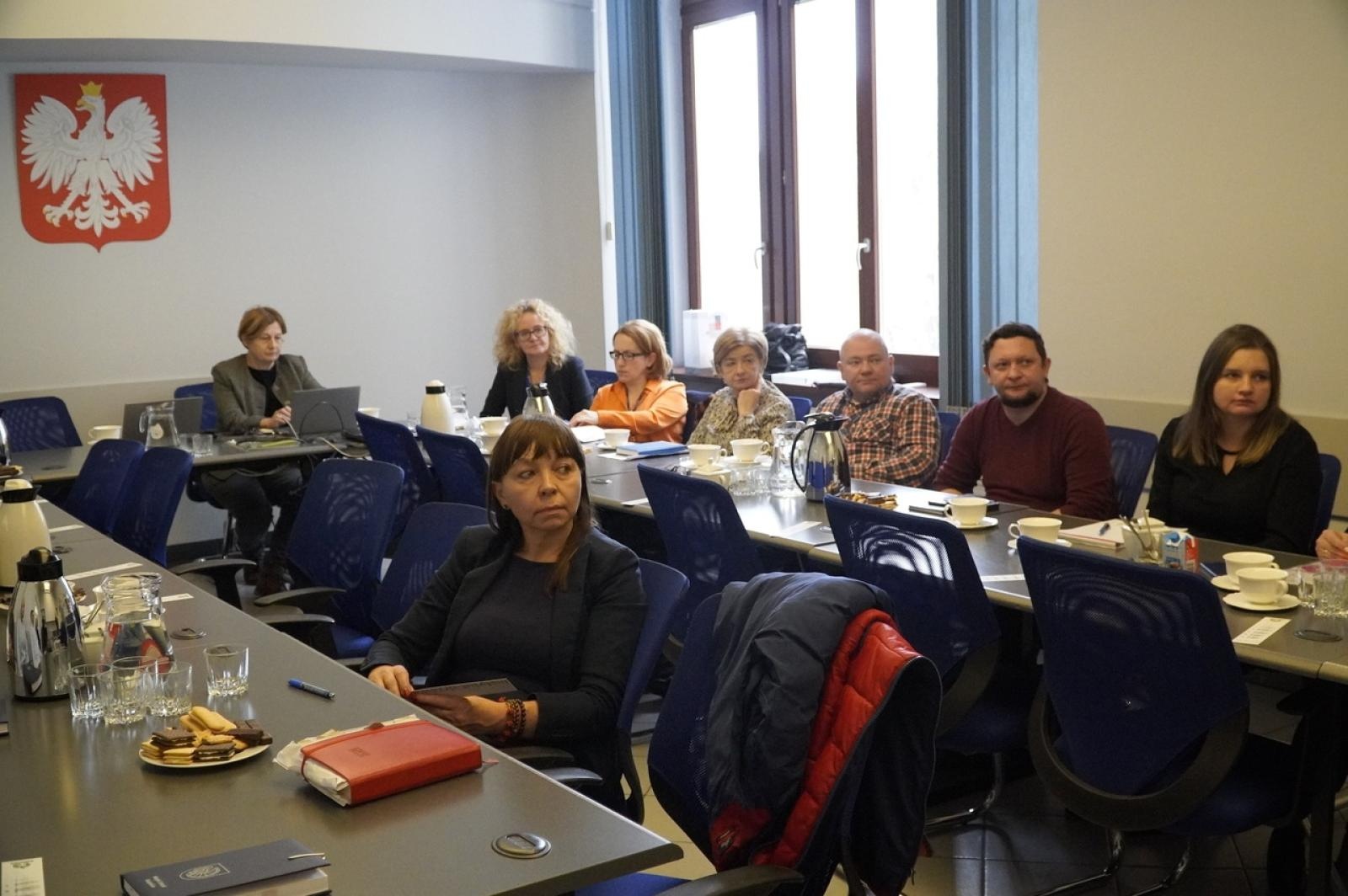 Zdjęcie w galerii na portalu naszraciborz.pl: Standardy ochrony drzew i zieleni miejskiej w procesach inwestycyjnych - szkolenie w ratuszu wiadomości z regionu