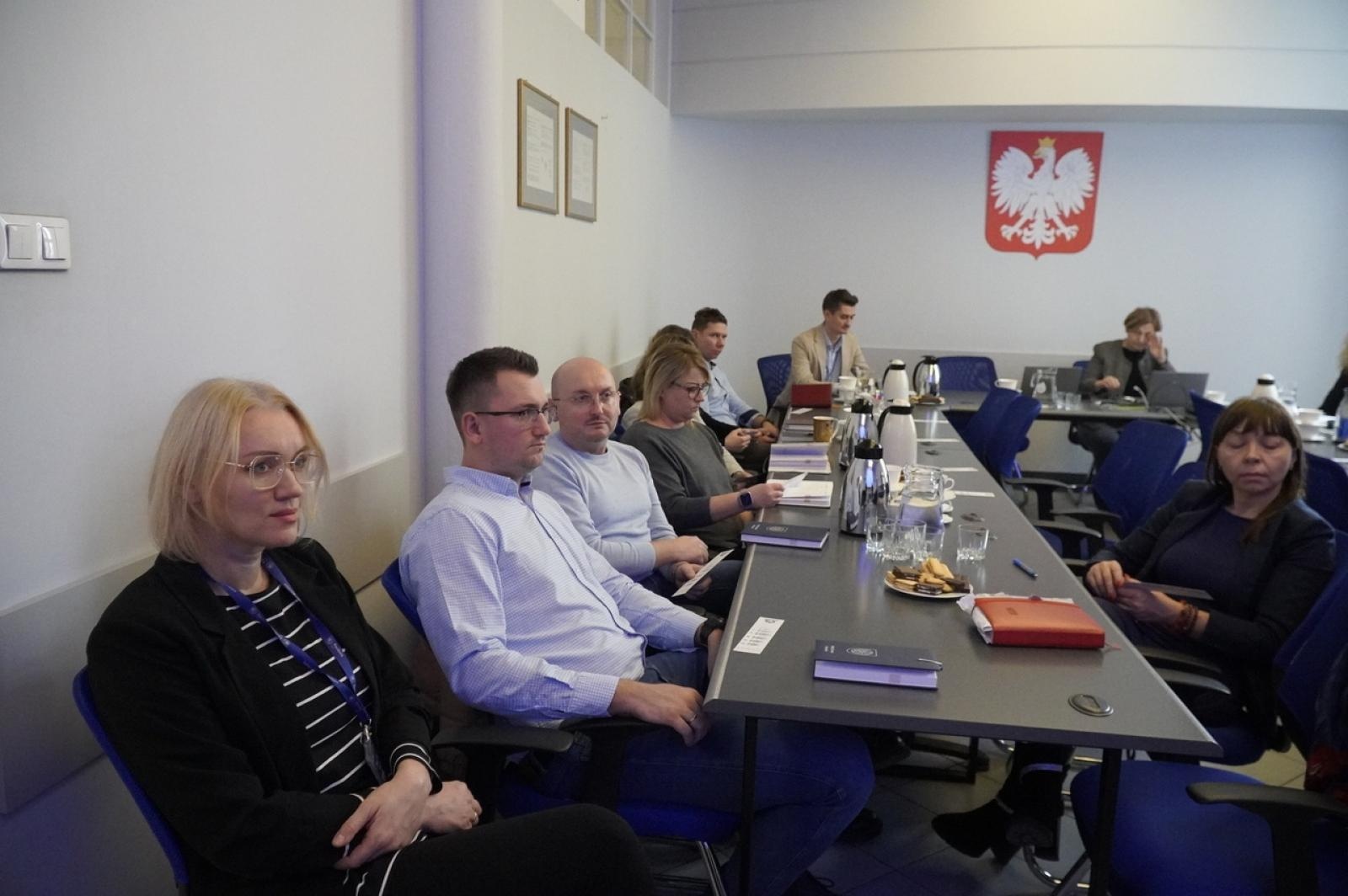 Zdjęcie w galerii na portalu naszraciborz.pl: Standardy ochrony drzew i zieleni miejskiej w procesach inwestycyjnych - szkolenie w ratuszu wiadomości z regionu