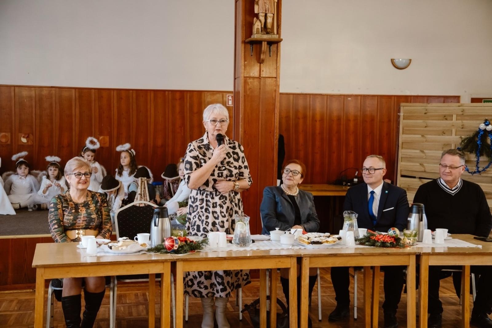 Zdjęcie w galerii na portalu naszraciborz.pl: Świąteczne spotkanie seniorów w Pietrowicach Wielkich wiadomości z regionu