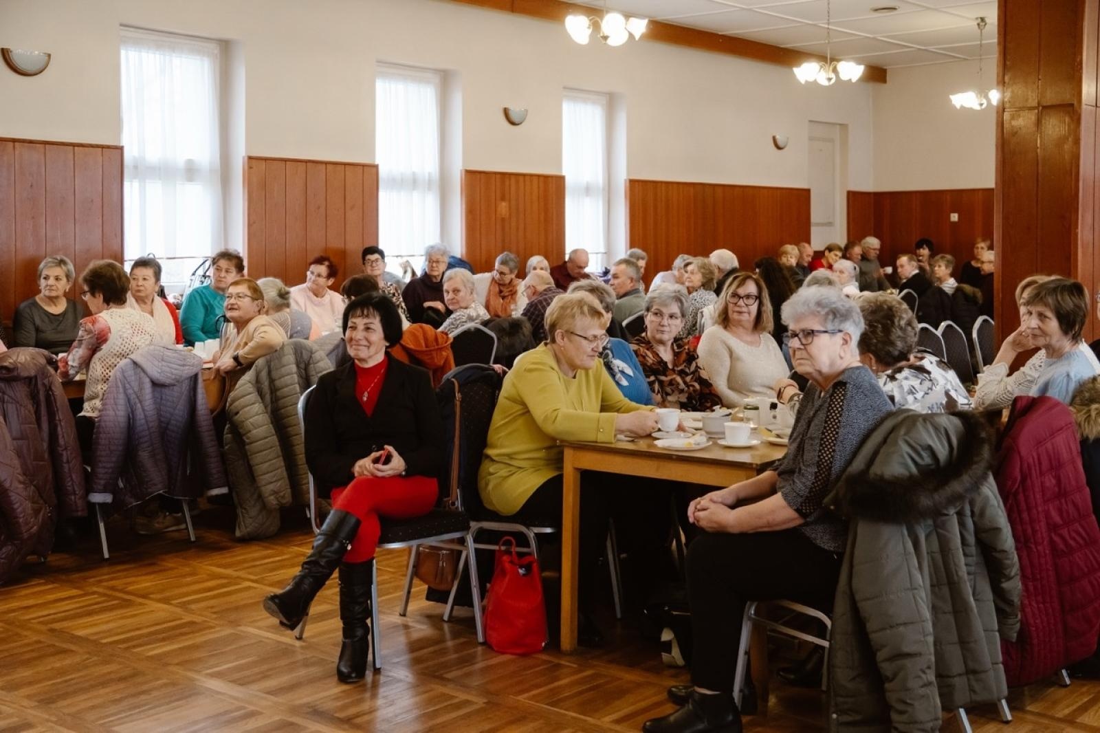Zdjęcie w galerii na portalu naszraciborz.pl: Świąteczne spotkanie seniorów w Pietrowicach Wielkich wiadomości z regionu