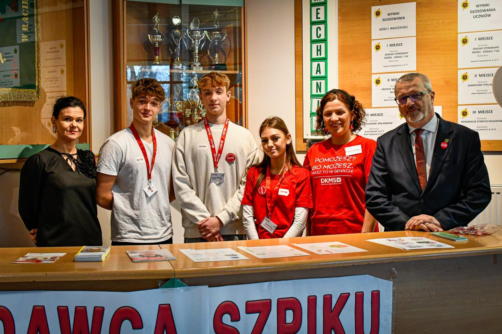 Zdjęcie w galerii na portalu naszraciborz.pl: Bo może masz to w genach! Akcja DKMS w raciborskim Mechaniku wiadomości z regionu