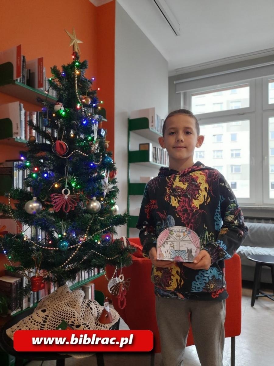 Zdjęcie w galerii na portalu naszraciborz.pl: Biblioteka stroi (się) na Święta, czyli grudniowe warsztaty rękodzieła wiadomości z regionu