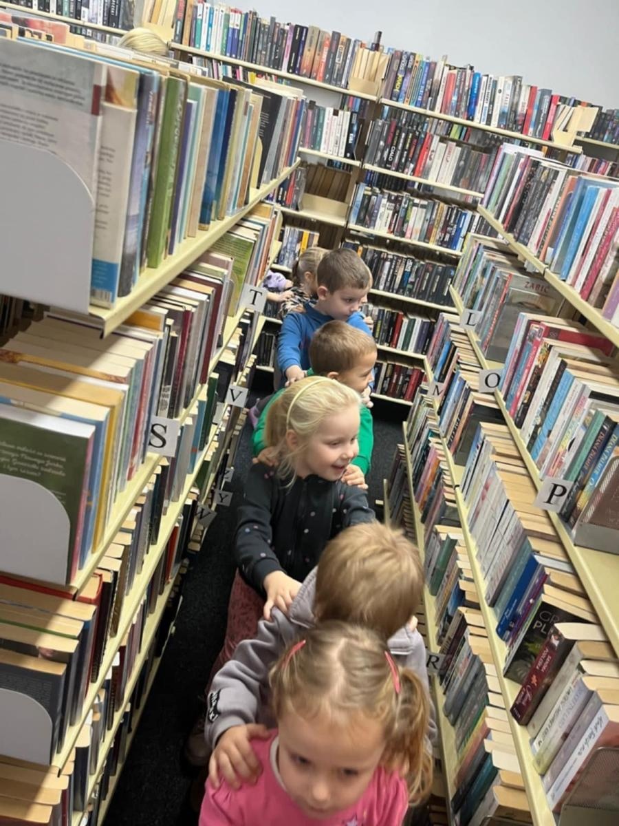 Zdjęcie w galerii na portalu naszraciborz.pl: Skrzypce i magia dźwięku – wyjątkowe spotkanie grup Żabki i Krasnoludki wiadomości z regionu