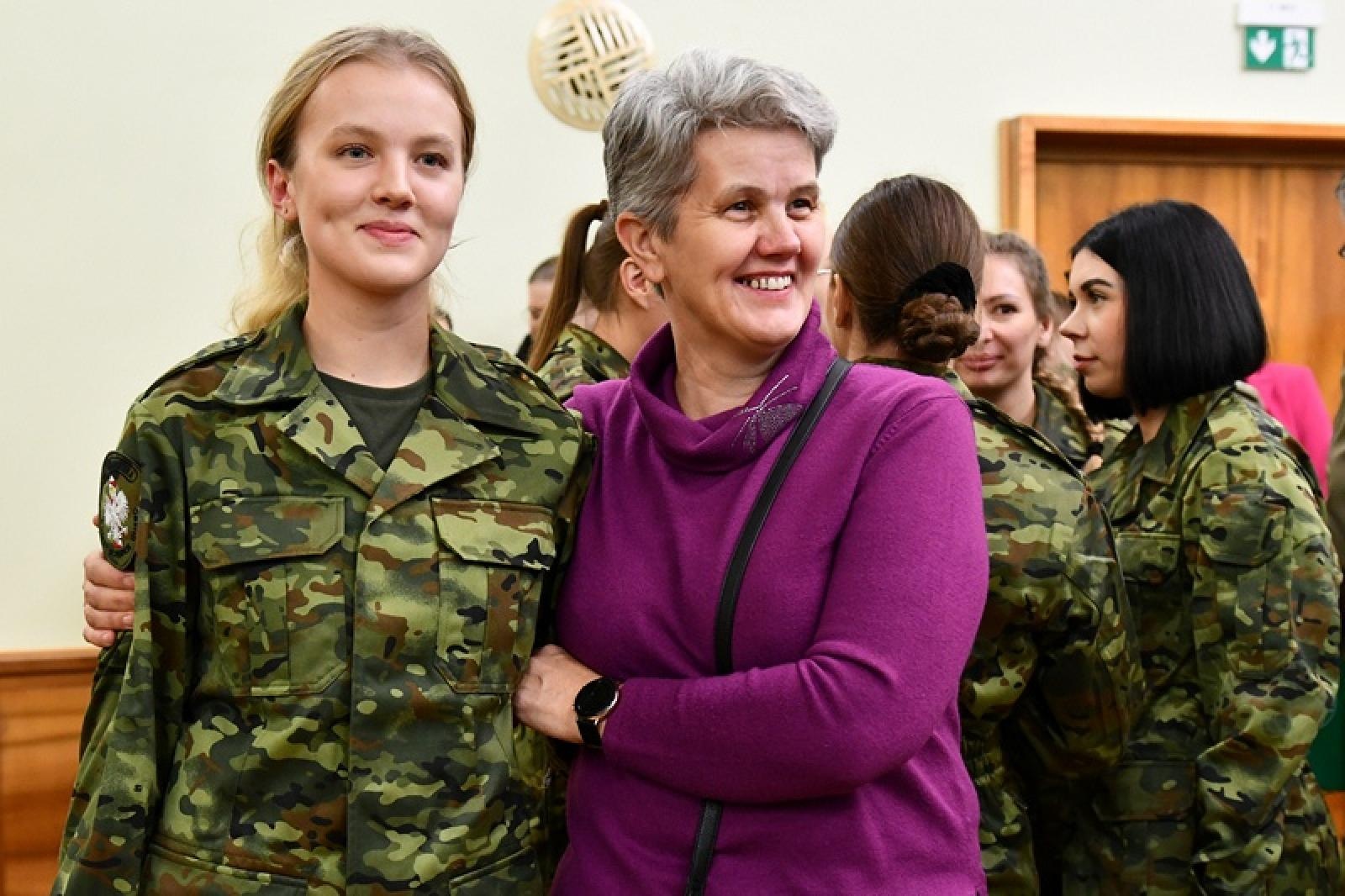 Zdjęcie w galerii na portalu naszraciborz.pl: Uroczyste ślubowanie nowych funkcjonariuszy Śląskiego Oddziału Straży Granicznej wiadomości z regionu