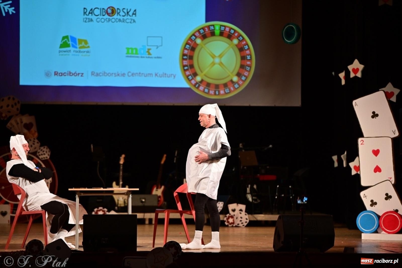 Zdjęcie w galerii na portalu naszraciborz.pl: Oczko, czyli 21. raciborska Gwiazdka Serc [FOTO] wiadomości z regionu