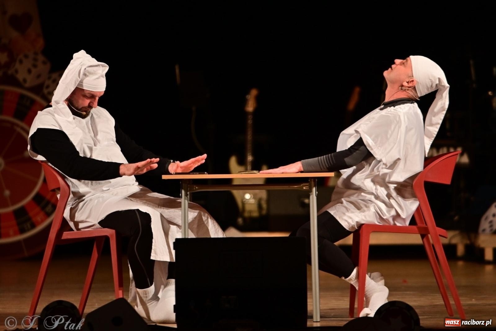 Zdjęcie w galerii na portalu naszraciborz.pl: Oczko, czyli 21. raciborska Gwiazdka Serc [FOTO] wiadomości z regionu