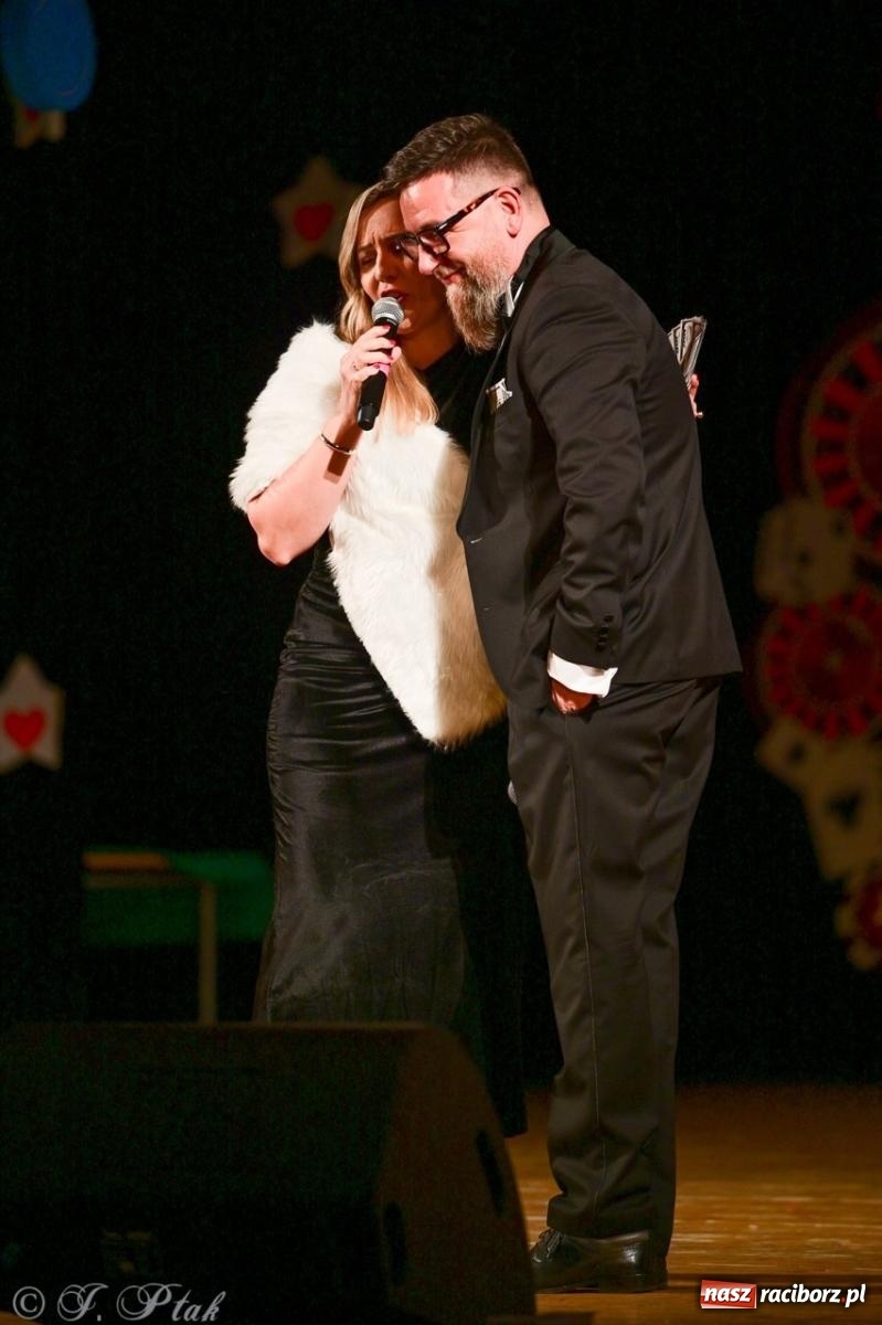 Zdjęcie w galerii na portalu naszraciborz.pl: Oczko, czyli 21. raciborska Gwiazdka Serc [FOTO] wiadomości z regionu