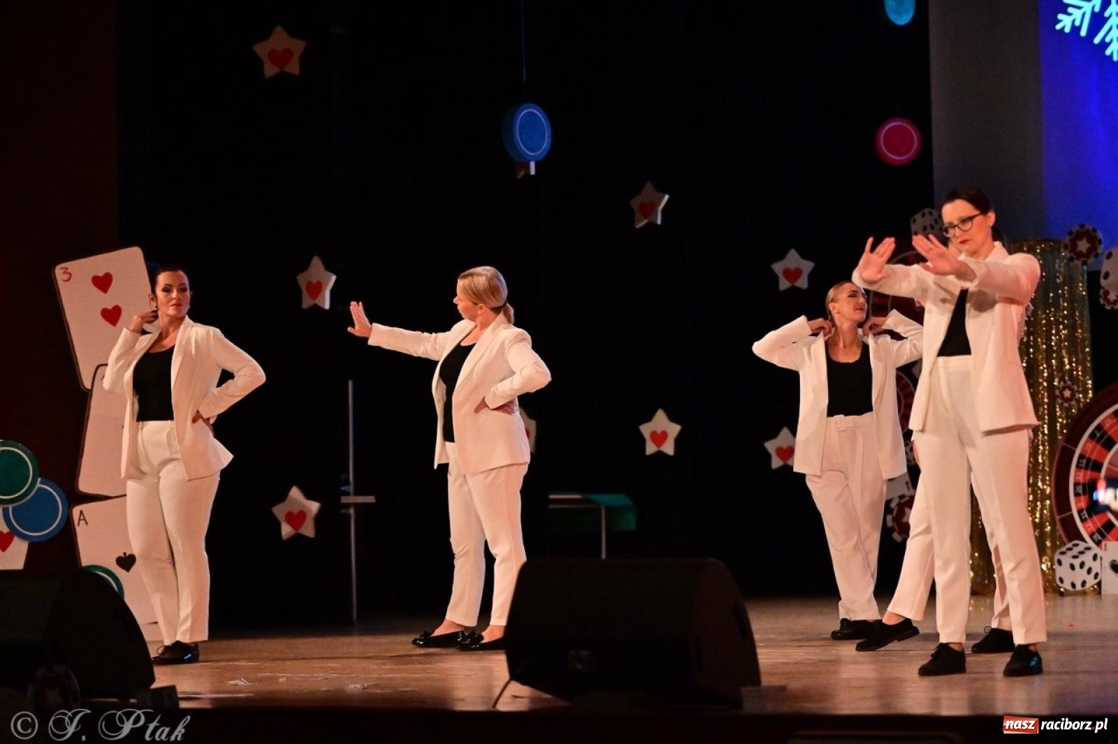 Zdjęcie w galerii na portalu naszraciborz.pl: Oczko, czyli 21. raciborska Gwiazdka Serc [FOTO] wiadomości z regionu