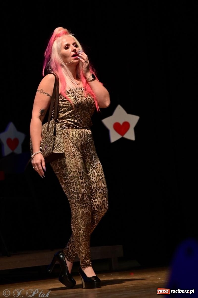 Zdjęcie w galerii na portalu naszraciborz.pl: Oczko, czyli 21. raciborska Gwiazdka Serc [FOTO] wiadomości z regionu