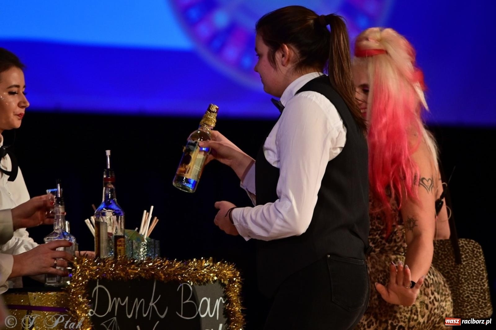 Zdjęcie w galerii na portalu naszraciborz.pl: Oczko, czyli 21. raciborska Gwiazdka Serc [FOTO] wiadomości z regionu