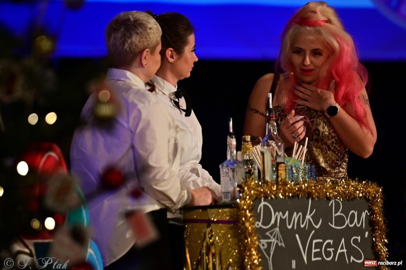 Zdjęcie w galerii na portalu naszraciborz.pl: Oczko, czyli 21. raciborska Gwiazdka Serc [FOTO] wiadomości z regionu