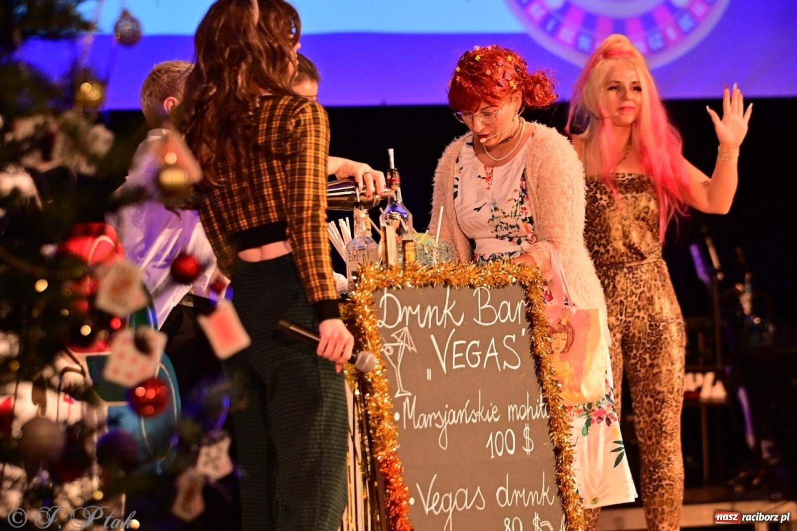 Zdjęcie w galerii na portalu naszraciborz.pl: Oczko, czyli 21. raciborska Gwiazdka Serc [FOTO] wiadomości z regionu