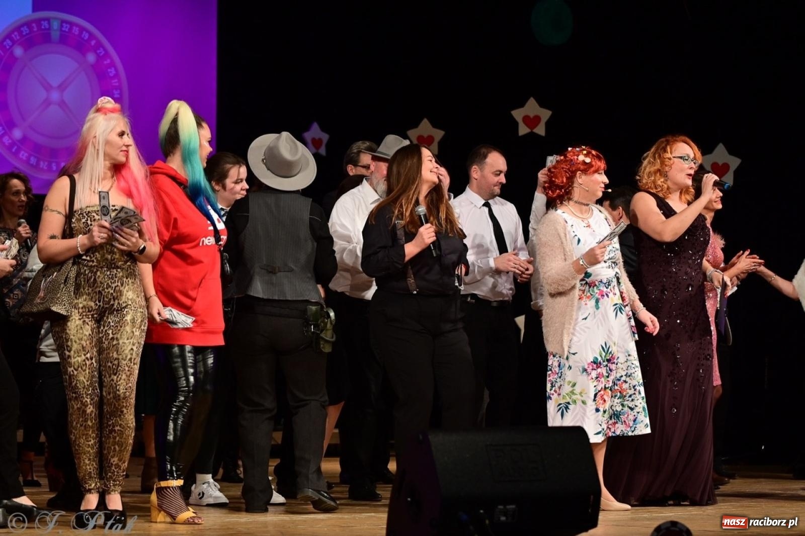 Zdjęcie w galerii na portalu naszraciborz.pl: Oczko, czyli 21. raciborska Gwiazdka Serc [FOTO] wiadomości z regionu