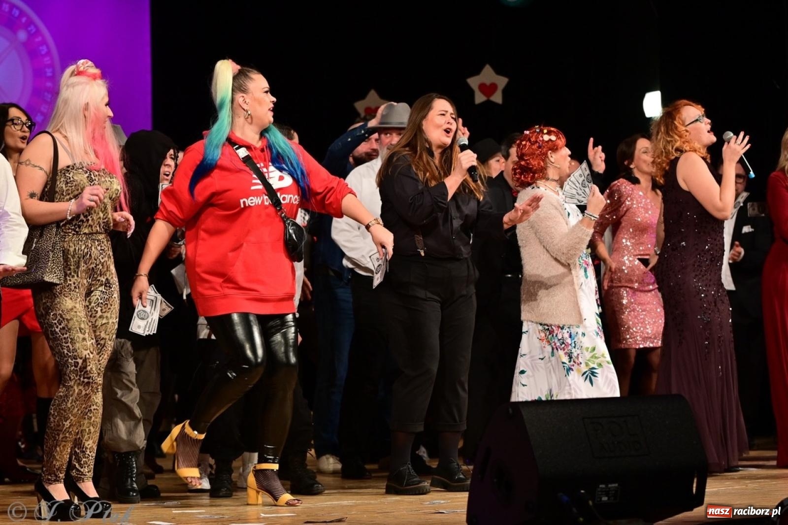 Zdjęcie w galerii na portalu naszraciborz.pl: Oczko, czyli 21. raciborska Gwiazdka Serc [FOTO] wiadomości z regionu