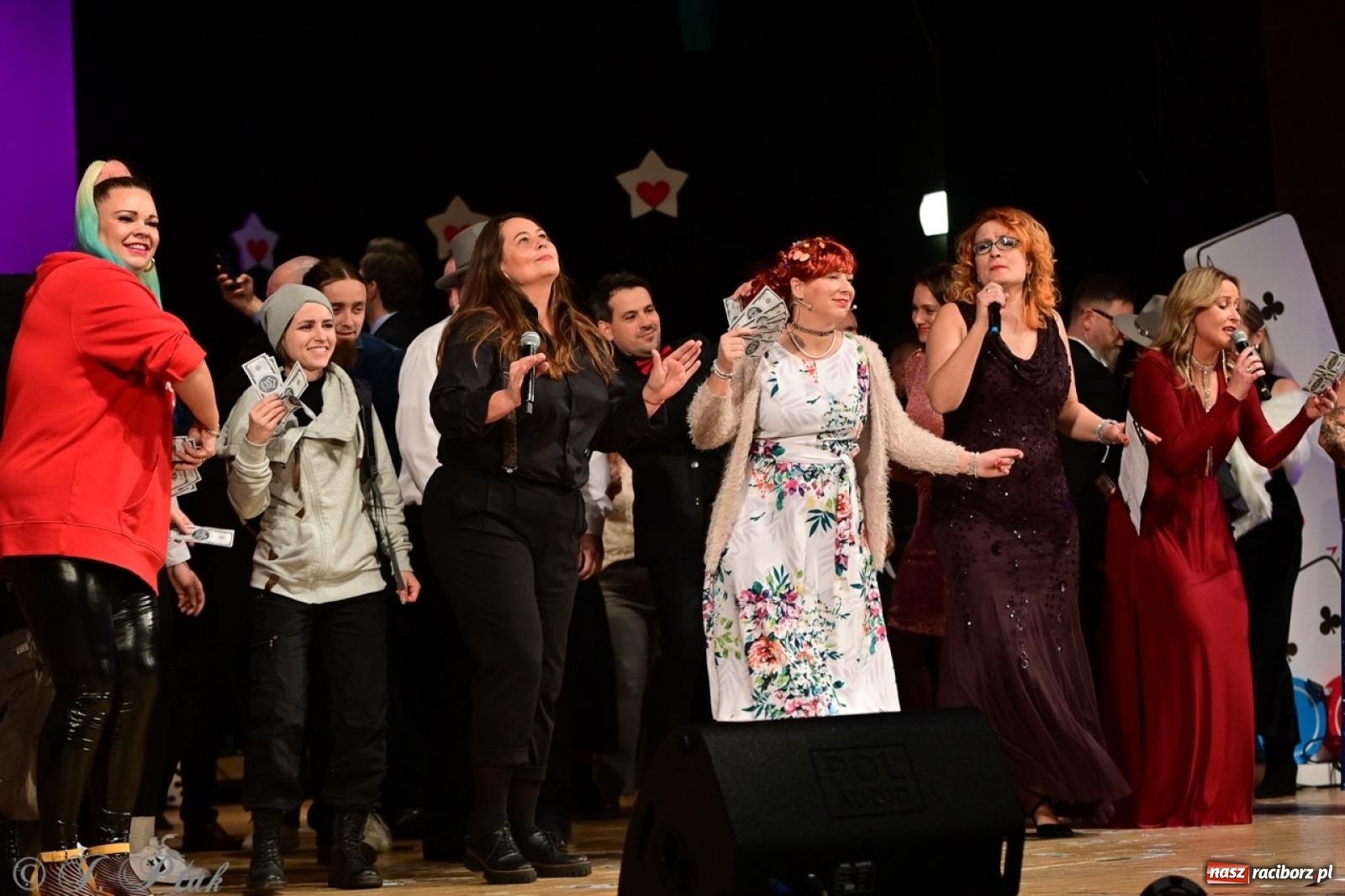 Zdjęcie w galerii na portalu naszraciborz.pl: Oczko, czyli 21. raciborska Gwiazdka Serc [FOTO] wiadomości z regionu