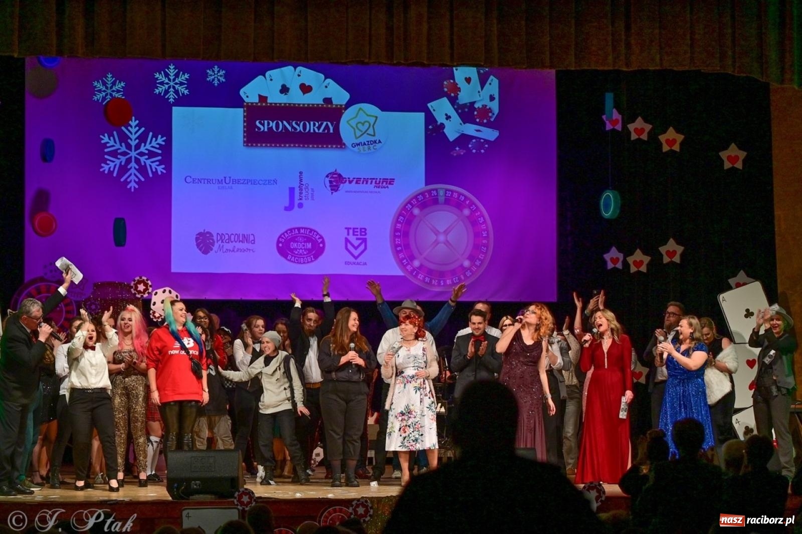 Zdjęcie w galerii na portalu naszraciborz.pl: Oczko, czyli 21. raciborska Gwiazdka Serc [FOTO] wiadomości z regionu