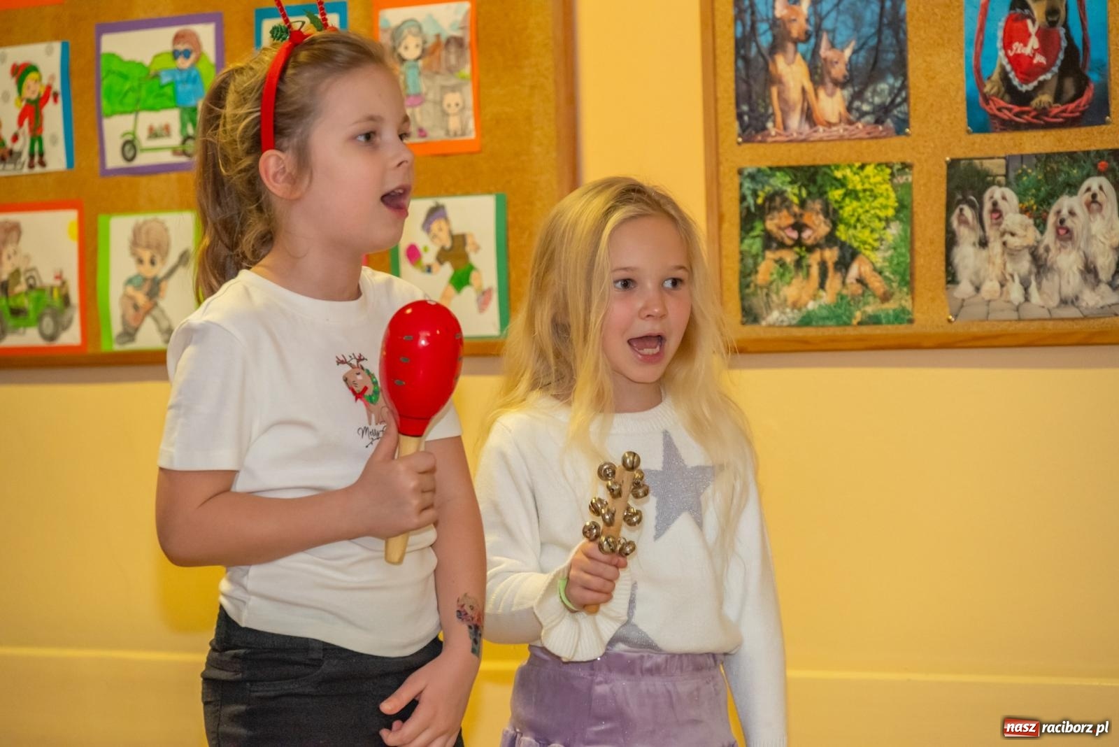 Zdjęcie w galerii na portalu naszraciborz.pl: Świąteczny kiermasz w SP 15. Moc atrakcji dla ducha i ciała wiadomości z regionu