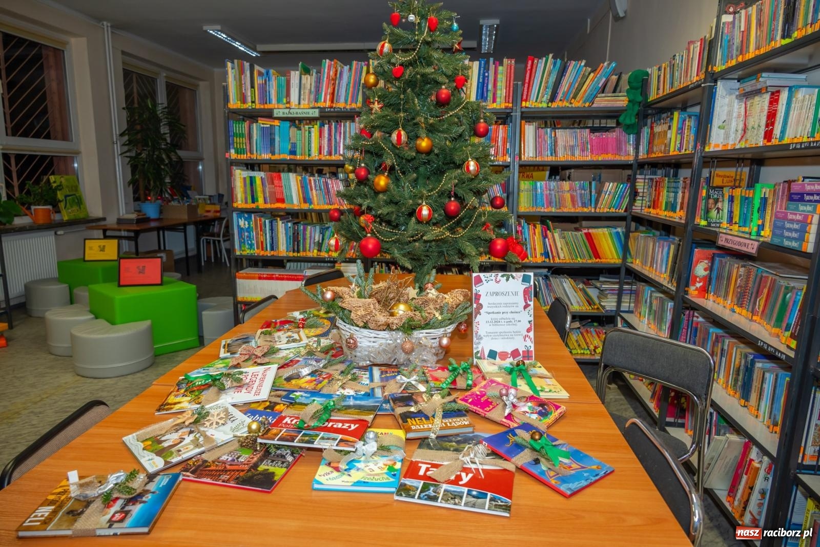 Zdjęcie w galerii na portalu naszraciborz.pl: Świąteczny kiermasz w SP 15. Moc atrakcji dla ducha i ciała wiadomości z regionu