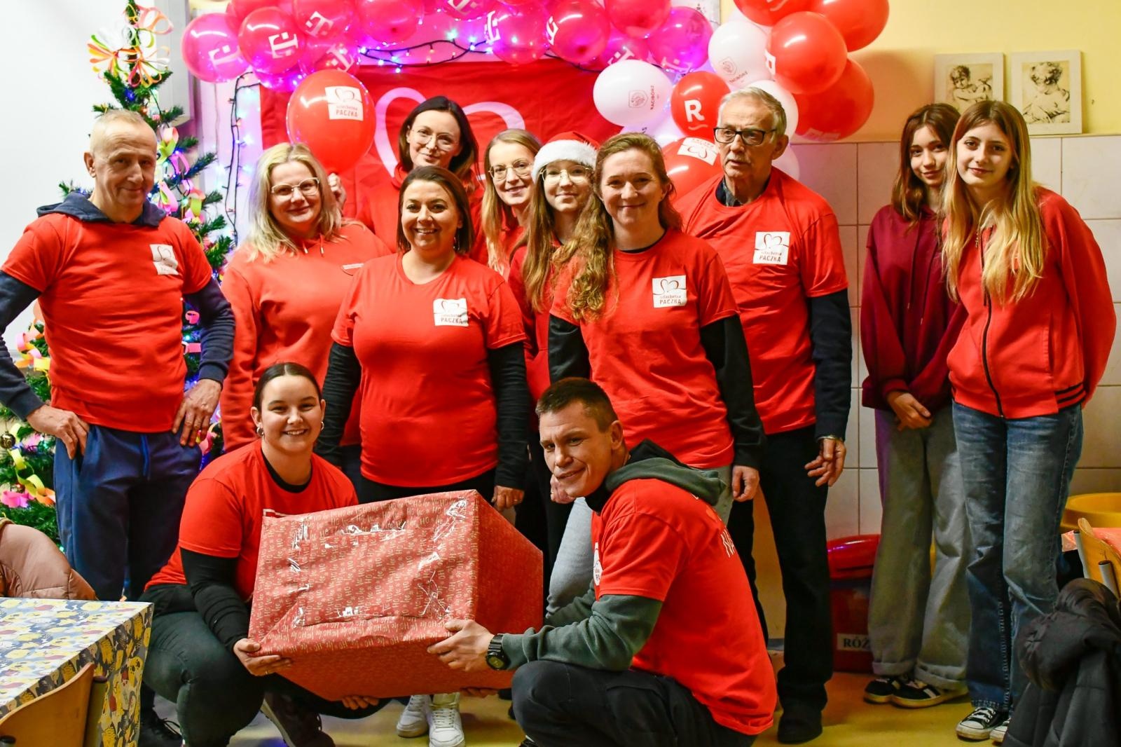 Zdjęcie w galerii na portalu naszraciborz.pl: Szlachetna Paczka w Raciborzu: 16 rodzin otrzyma pomoc! wiadomości z regionu