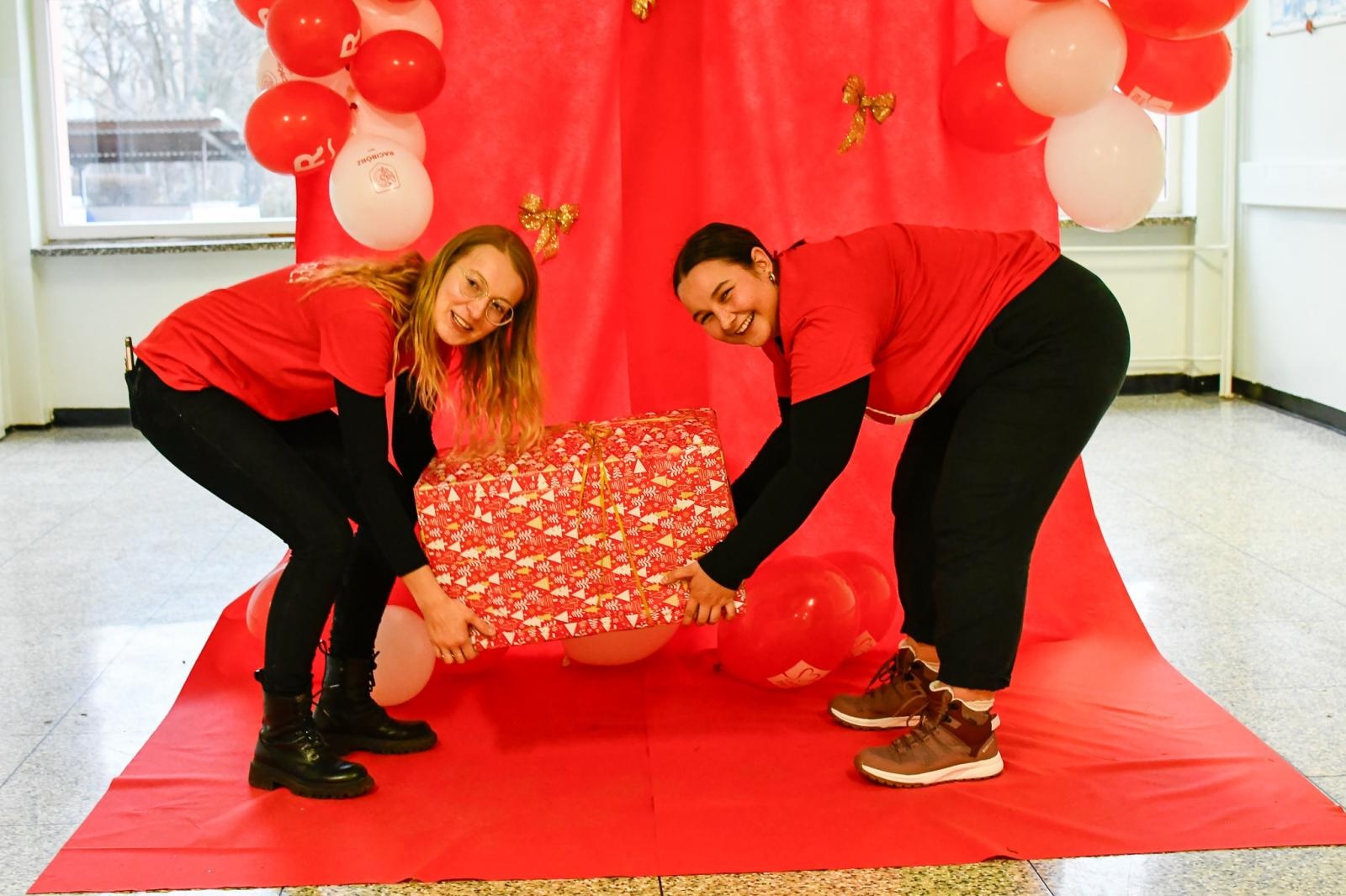 Zdjęcie w galerii na portalu naszraciborz.pl: Szlachetna Paczka w Raciborzu: 16 rodzin otrzyma pomoc! wiadomości z regionu