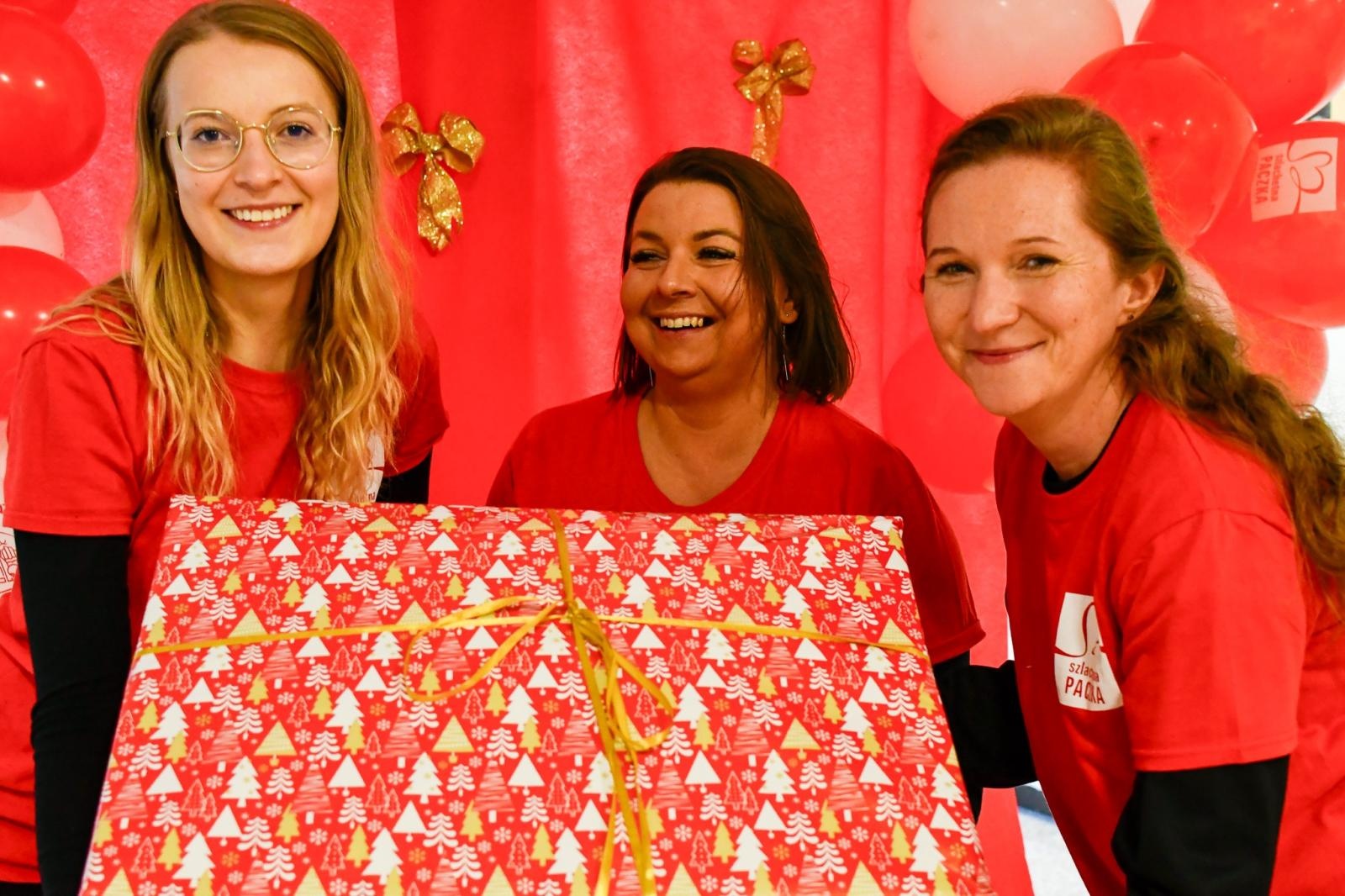 Zdjęcie w galerii na portalu naszraciborz.pl: Szlachetna Paczka w Raciborzu: 16 rodzin otrzyma pomoc! wiadomości z regionu