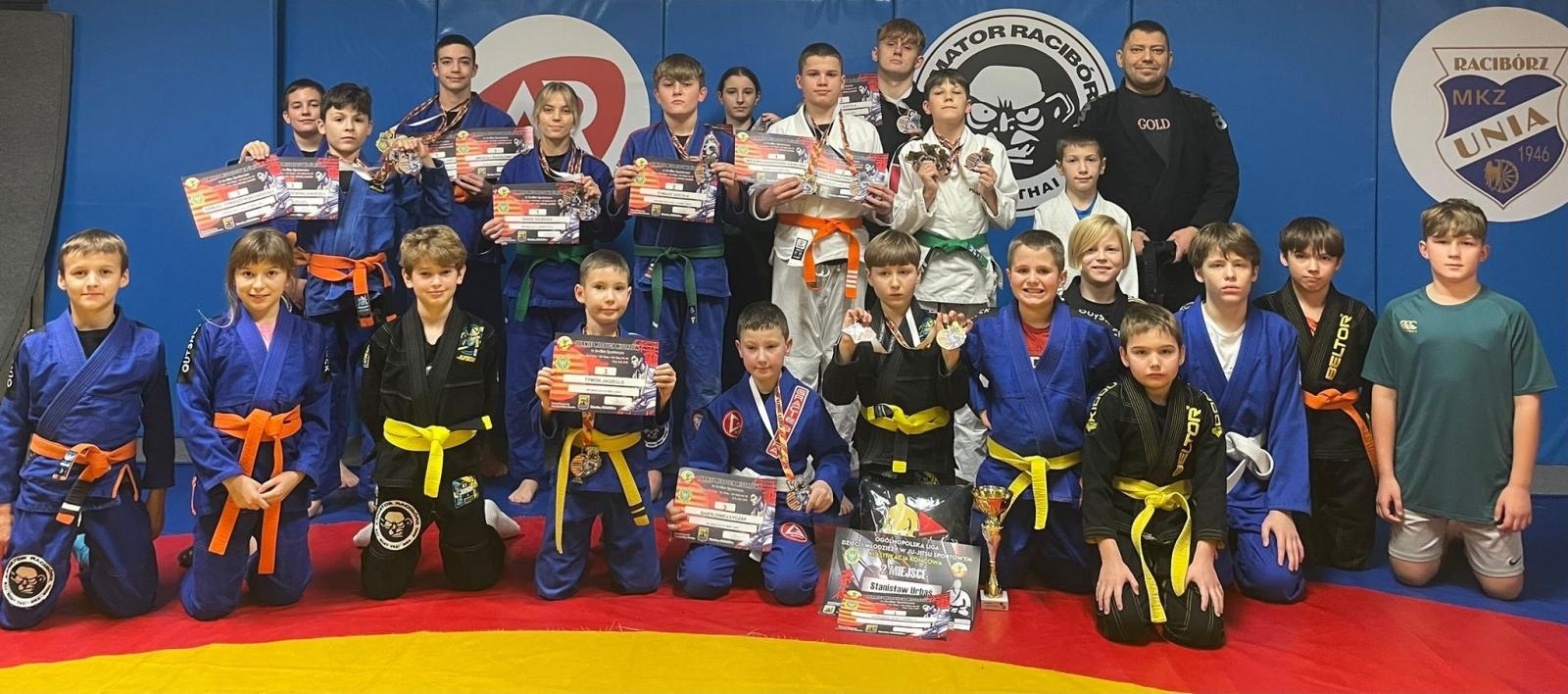 Zdjęcie w galerii na portalu naszraciborz.pl: Mistrzostwa Śląska w Ju-Jitsu Sportowym. Łamatorzy z medalami wiadomości z regionu