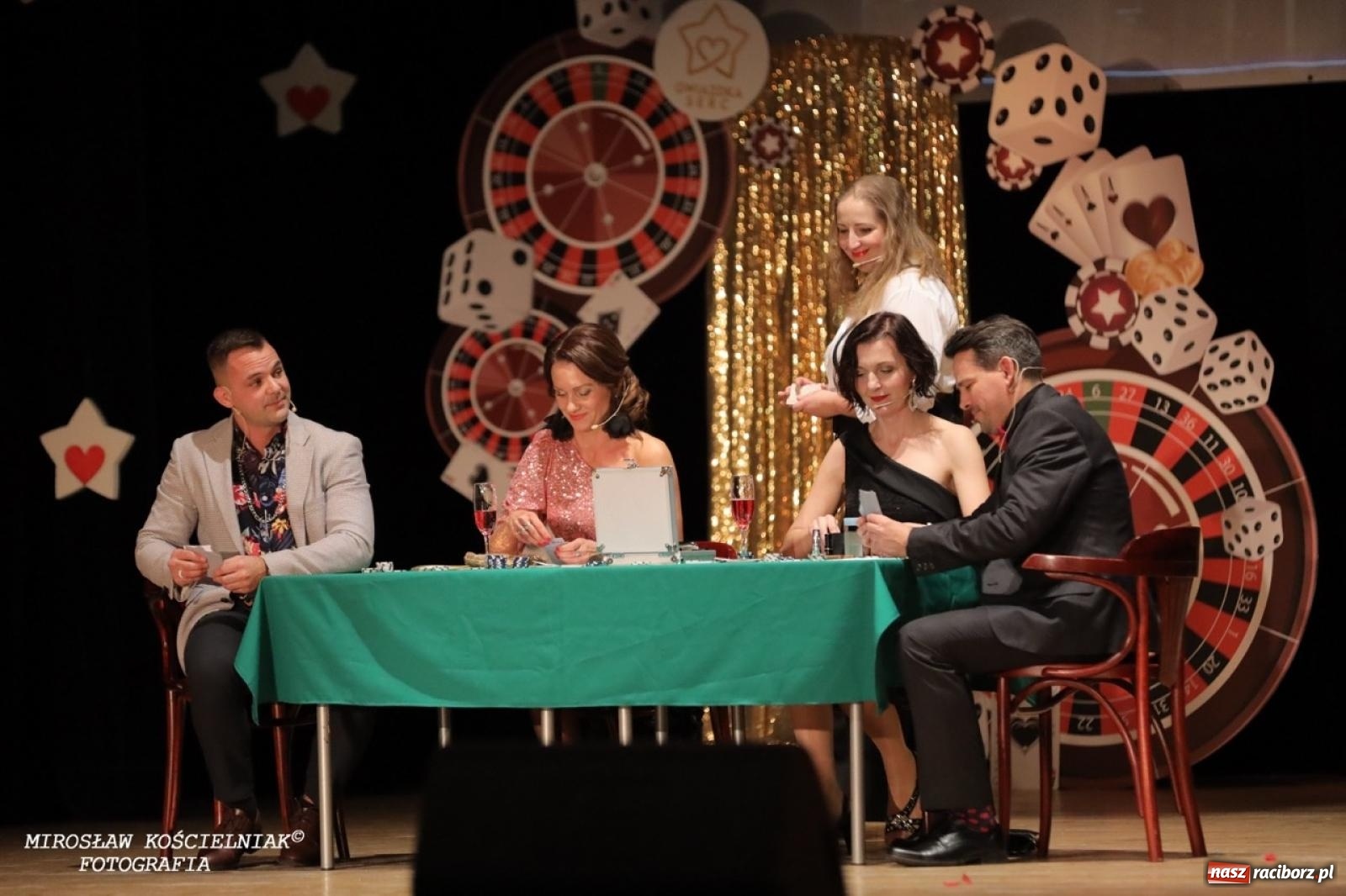 Zdjęcie w galerii na portalu naszraciborz.pl: Kłótnia przy stole, czyli włodarze Raciborza w kasynie [FOTO i WIDEO] wiadomości z regionu